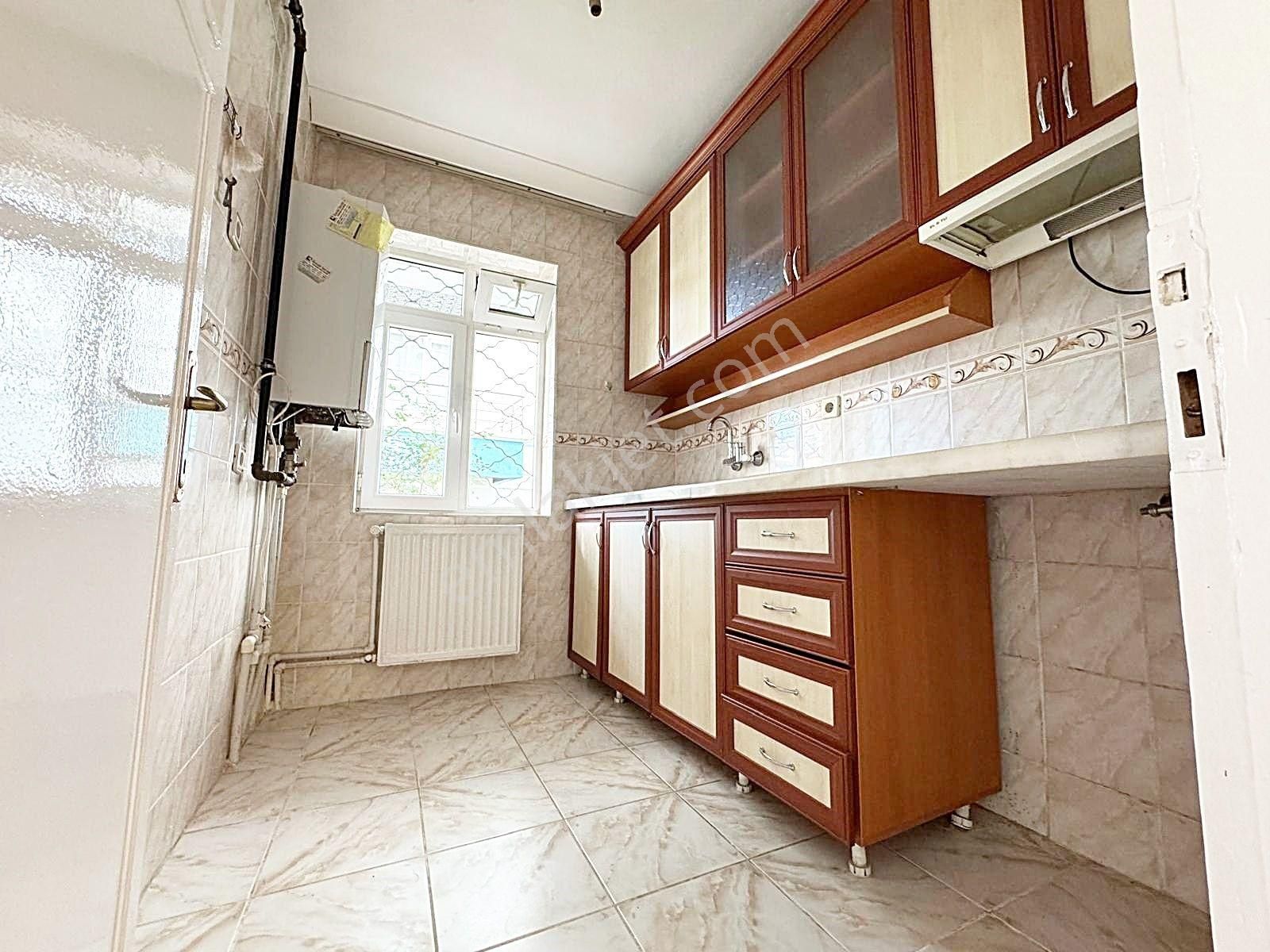 Emsalsiz Sanatoryum Caddesi Üzerinde 2+1 Giriş Kat Full Yapılı - Görsel 7