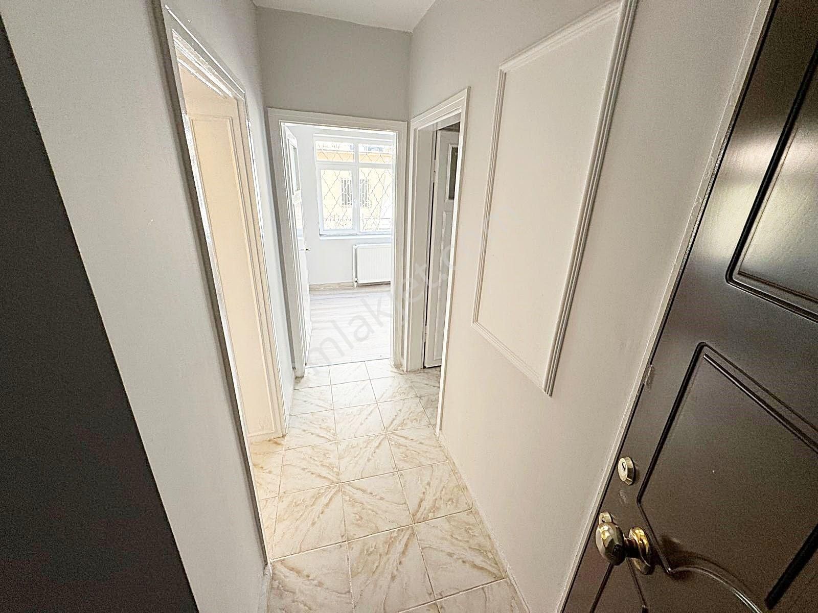 Emsalsiz Sanatoryum Caddesi Üzerinde 2+1 Giriş Kat Full Yapılı - Görsel 13