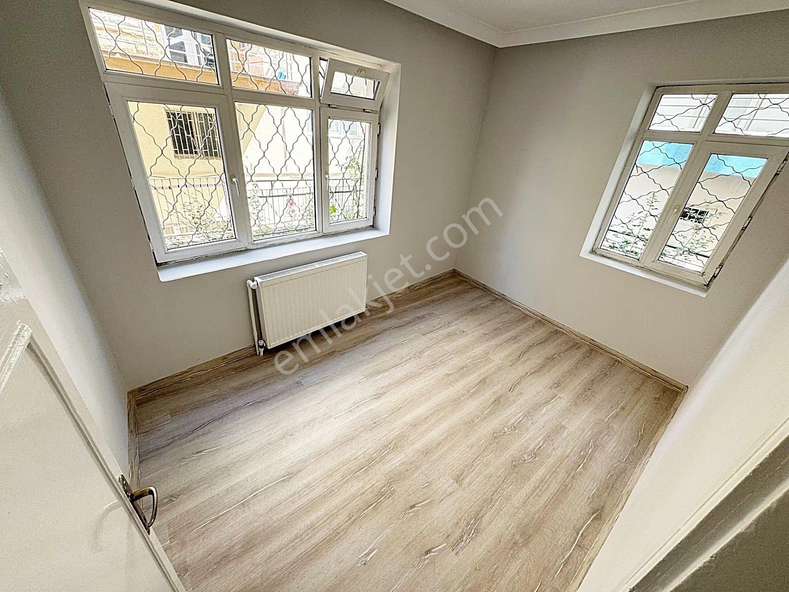 Emsalsiz Sanatoryum Caddesi Üzerinde 2+1 Giriş Kat Full Yapılı - Görsel 11