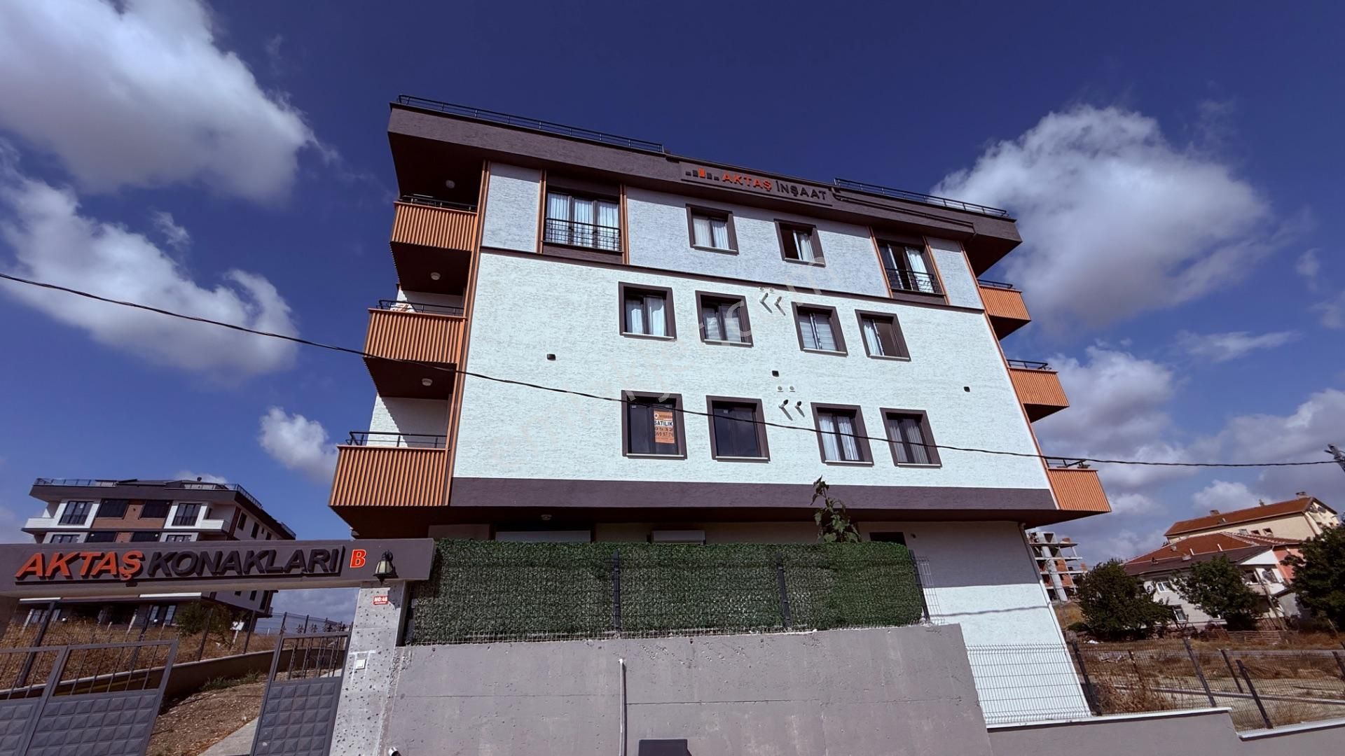 Wisremden Değirmenköy De Çarşıya Yakın, Ara Kat, Güney Cephe, Sıfır 2+1 Daire