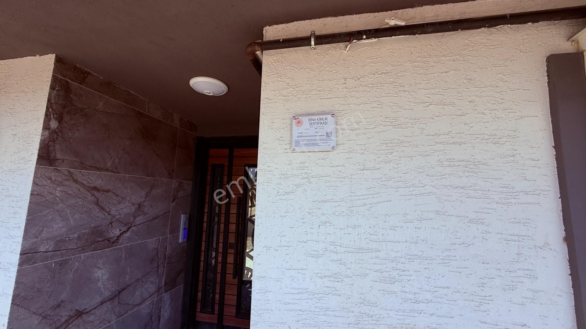 Wisremden Değirmenköy De Çarşıya Yakın, Ara Kat, Güney Cephe, Sıfır 2+1 Daire - Görsel 12