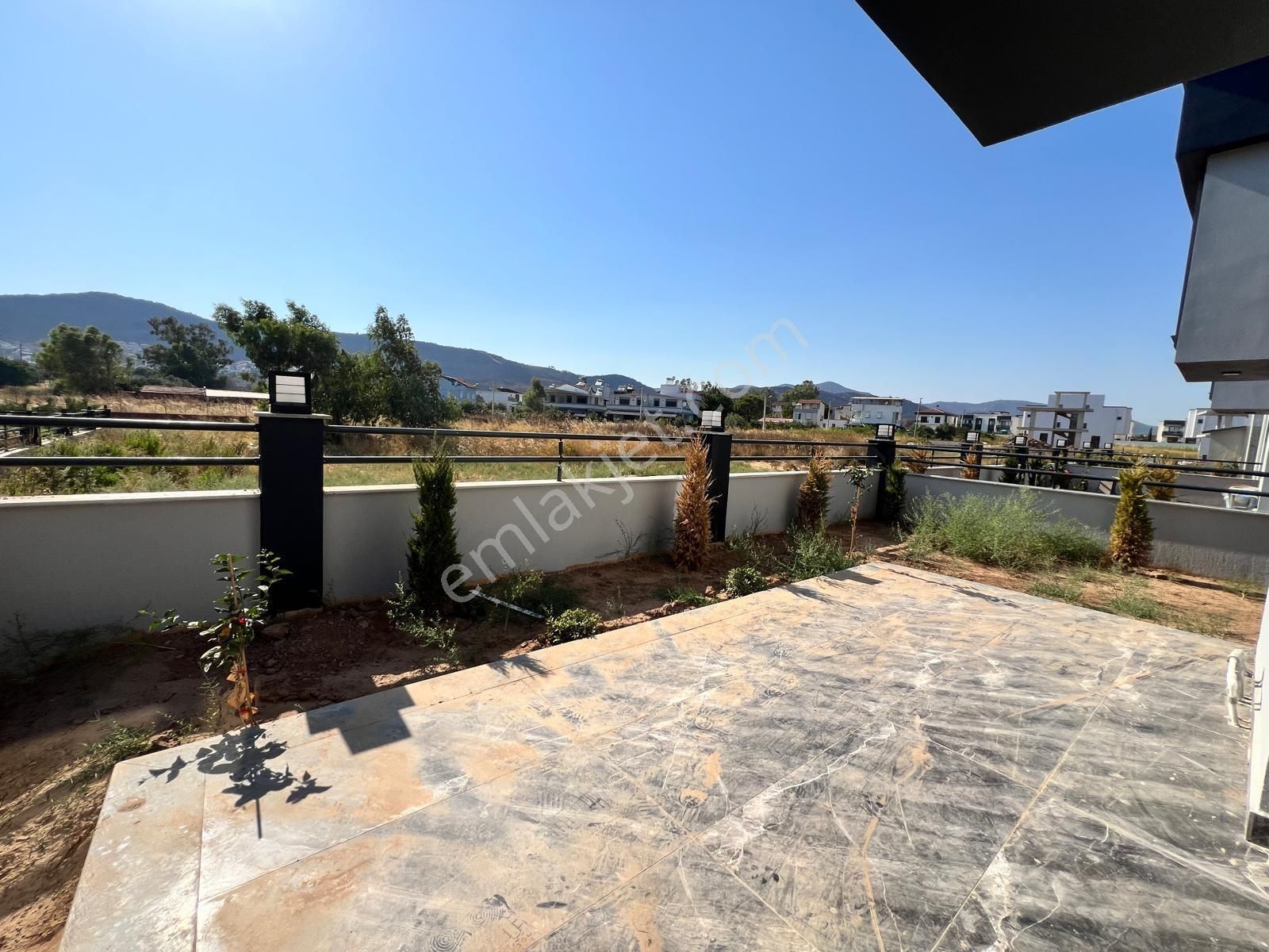 Yetişen Alır!!! Seferihisar Cumhuriyet Mah Tek Müstakil Villa - Görsel 4