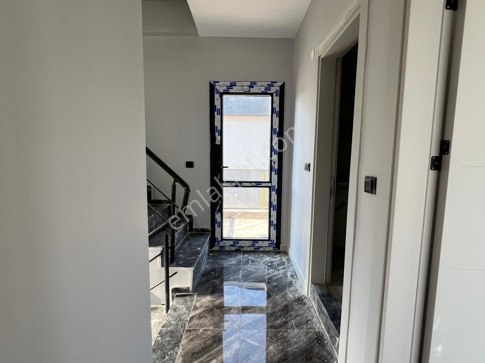 Yetişen Alır!!! Seferihisar Cumhuriyet Mah Tek Müstakil Villa - Görsel 21