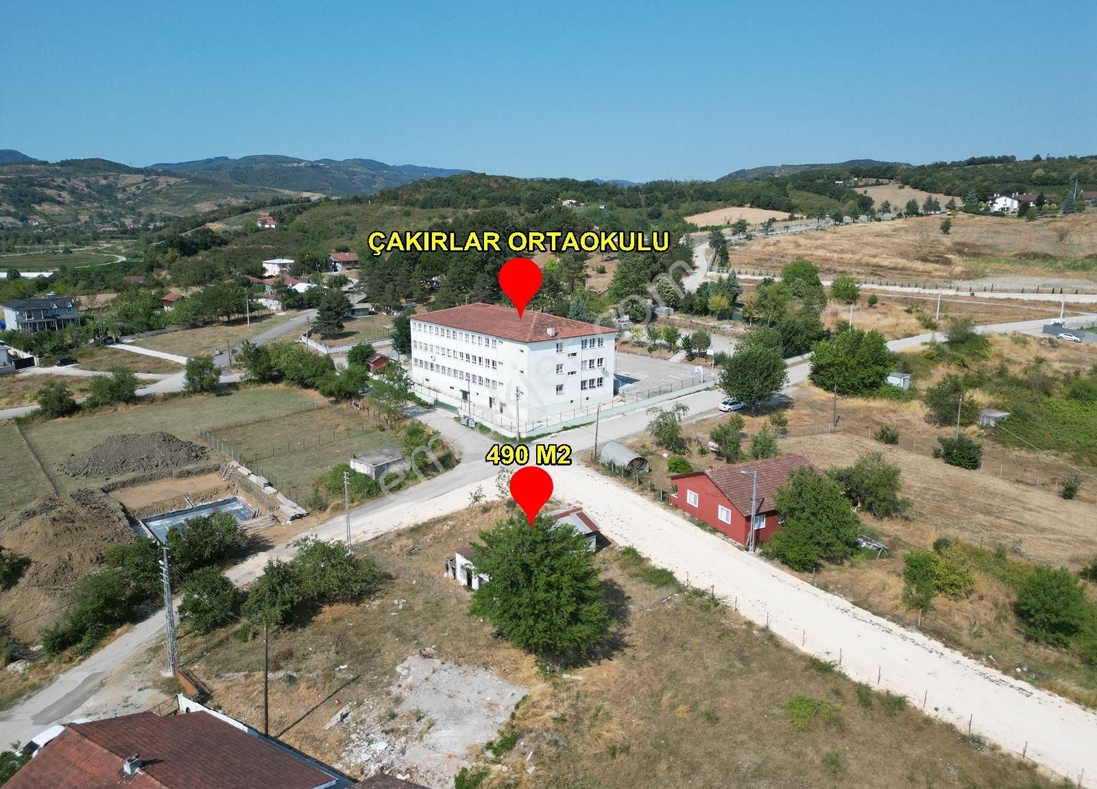 Çakırlar Mahallesi'nde 490 M2 Satılık Köşe Parsel