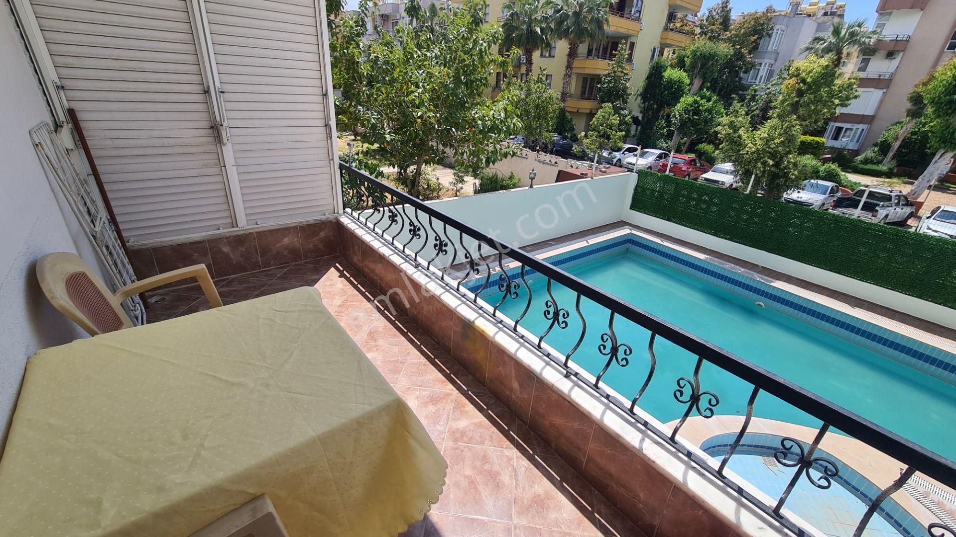 Alanya Cumhuriyet Mahallesi’nde Plaja Yakın 1+1 Eşyalı Daire - Görsel 2