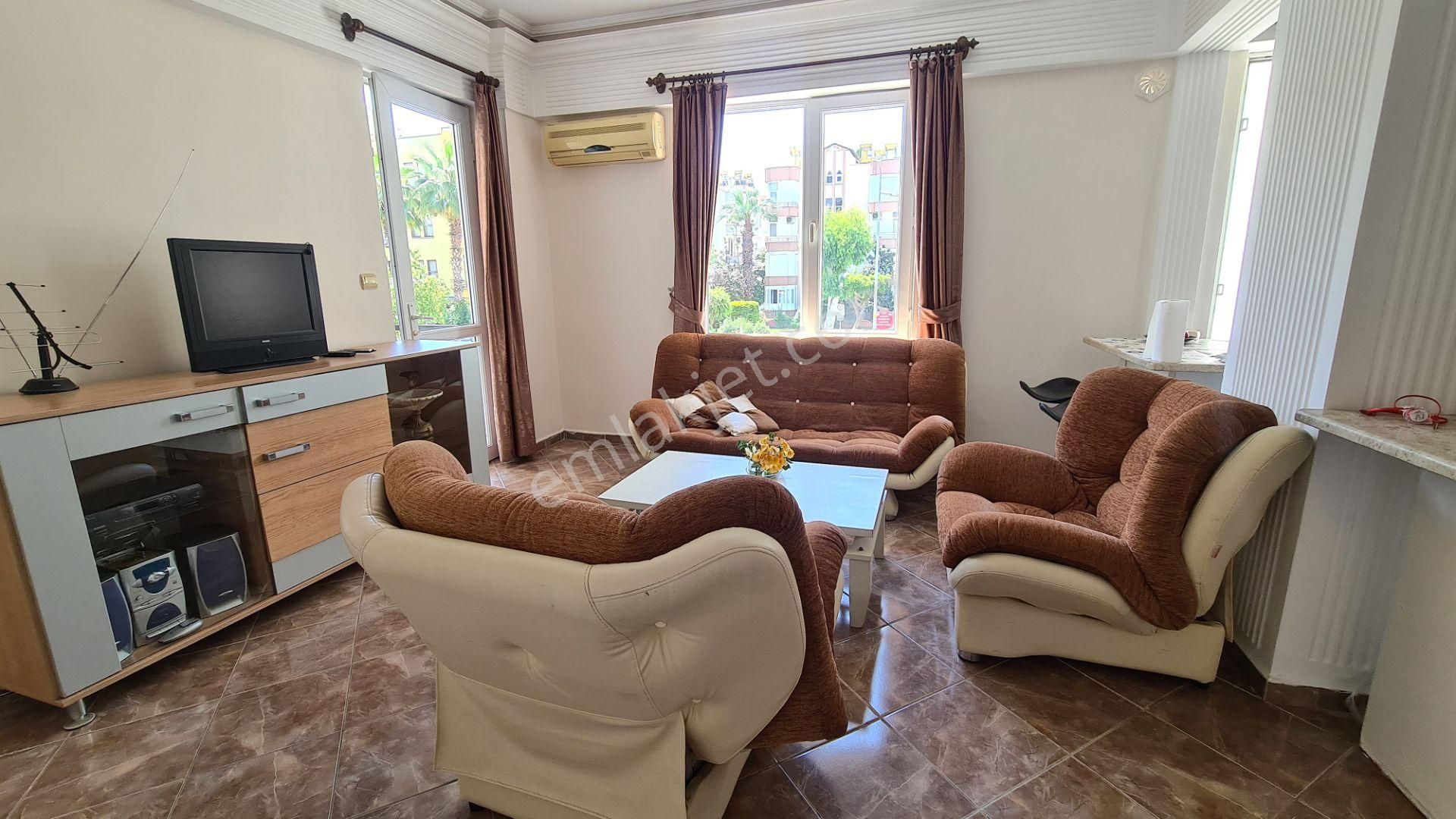 Alanya Cumhuriyet Mahallesi’nde Plaja Yakın 1+1 Eşyalı Daire - Görsel 4