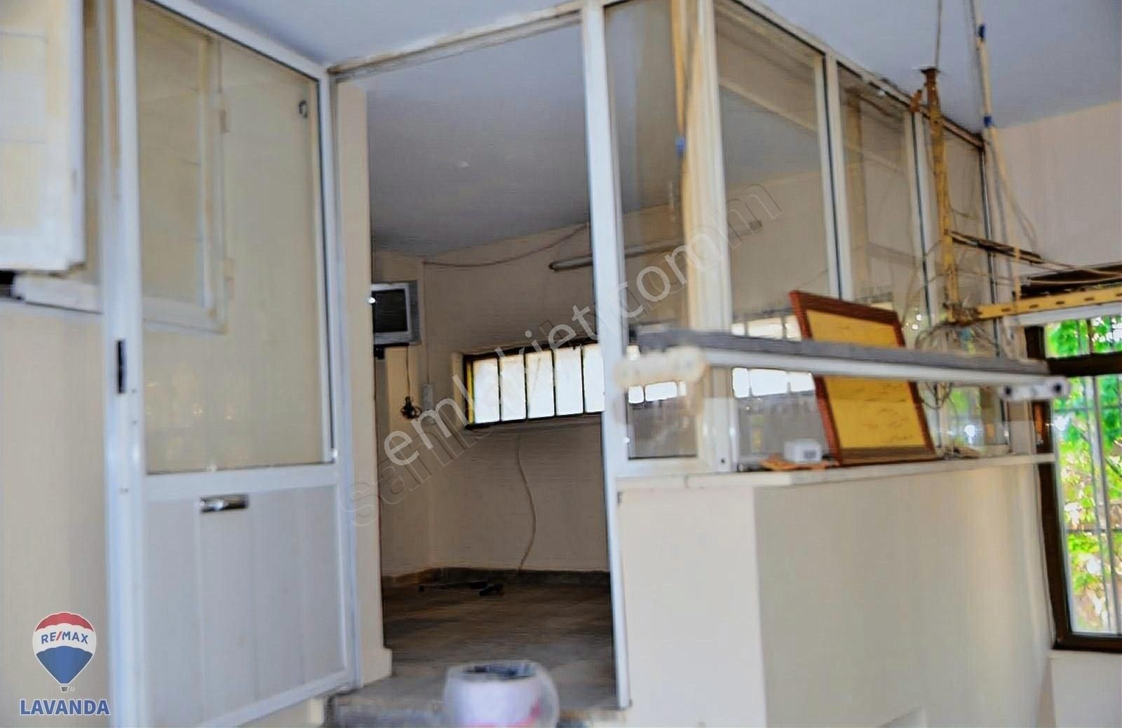Remax Lavanda'dan Zeytinburnu Çırpıcı Da Kiralık Dükkan - Görsel 11