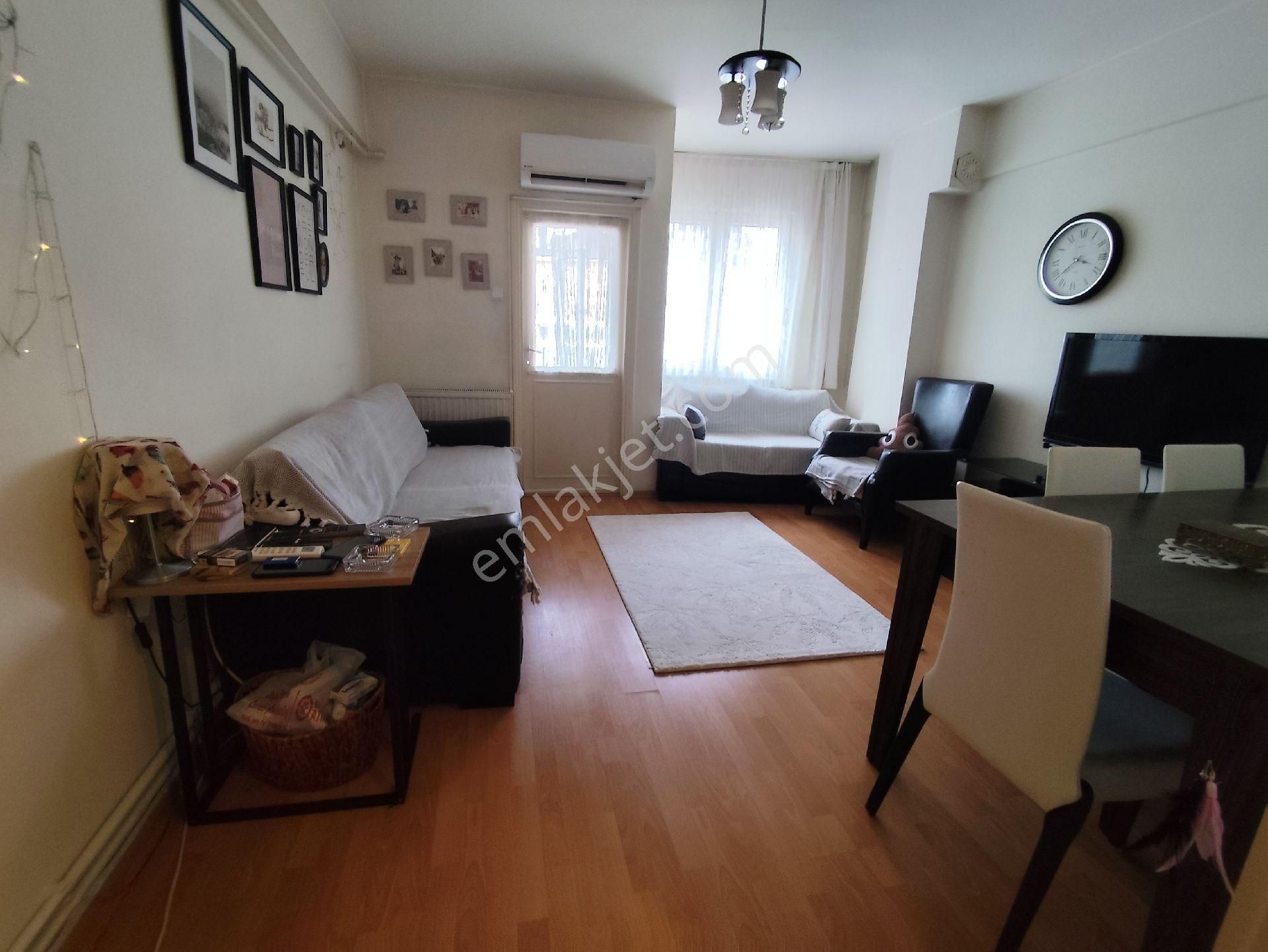 Kocamustafapaşada Satılık 2+1 Daire - Görsel 2