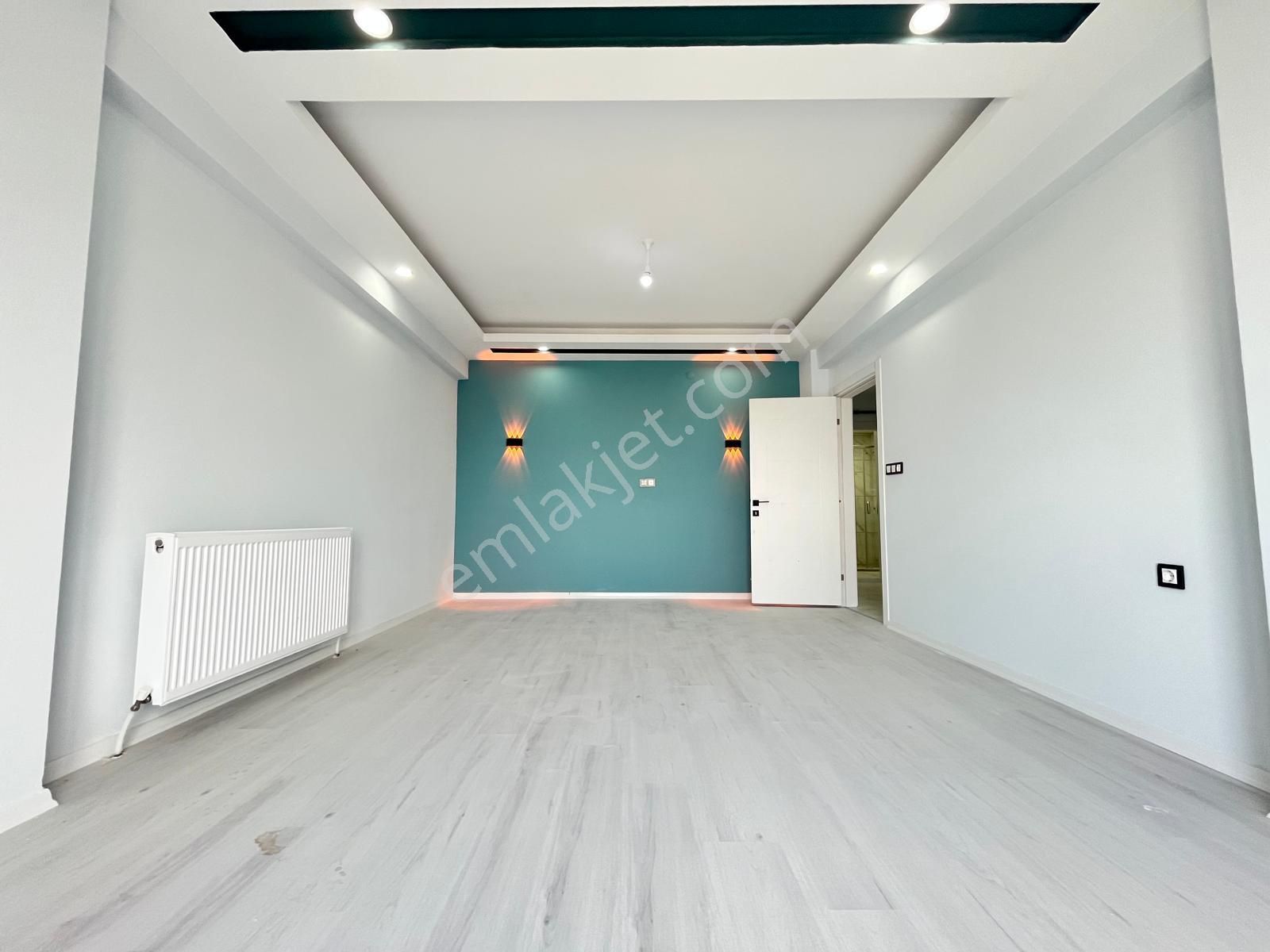 Özyurt Yatırım A.ş. Den Cadde Cephe 2+1 Ara Kat Daire