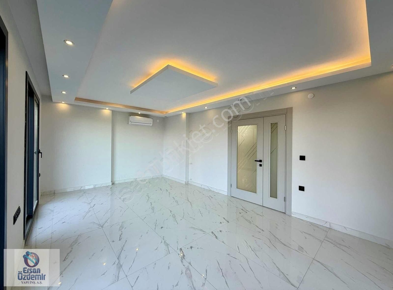 Ersan Özdemir İnşaat'tan Denize Sıfır Tek Başına 3+1 Müstakil Ev - Görsel 33