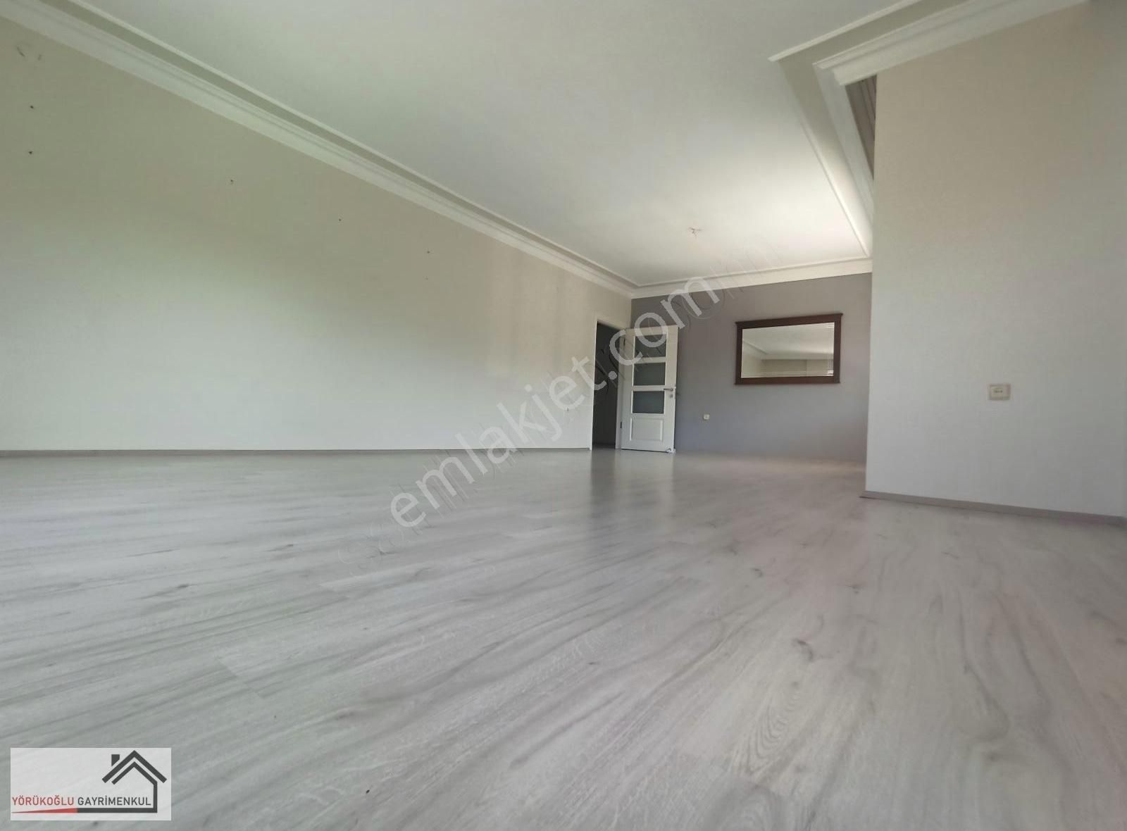 Esentepede Panoramik Manzaralı Büyük 3+1 Satılık Daire