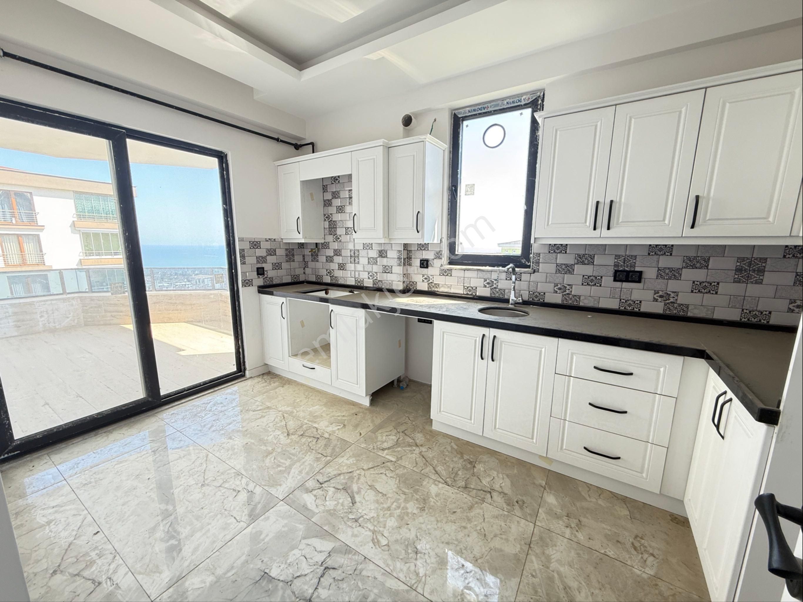 Samsun Atakum Küçükkolpınar Arakat 3+1 Full Manzaralı Satılık Daire