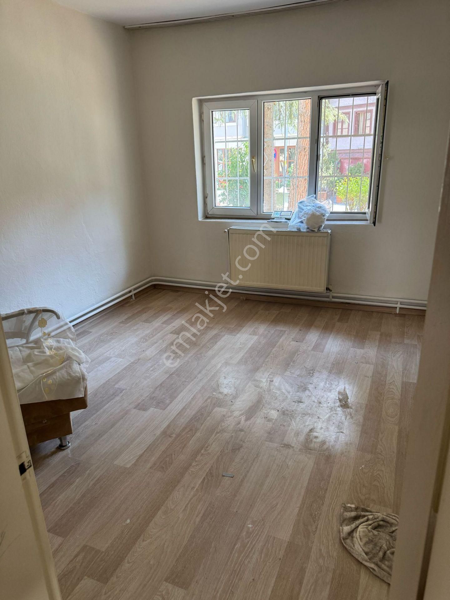 Bursa Osmangazi Altıparmak Mahallesi Ferah Kiralık 2+1 Daire