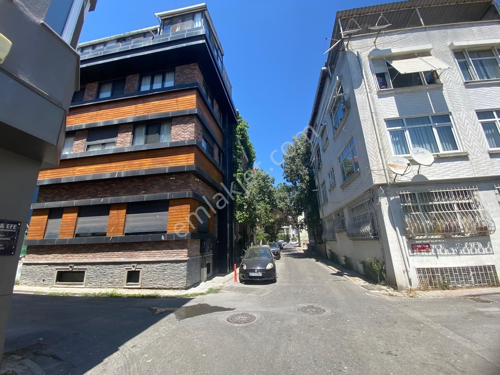 İstanbul House'dan Yeşilköy'de 5 Katlı Satılık 3 Yıllık Bina - Görsel 16