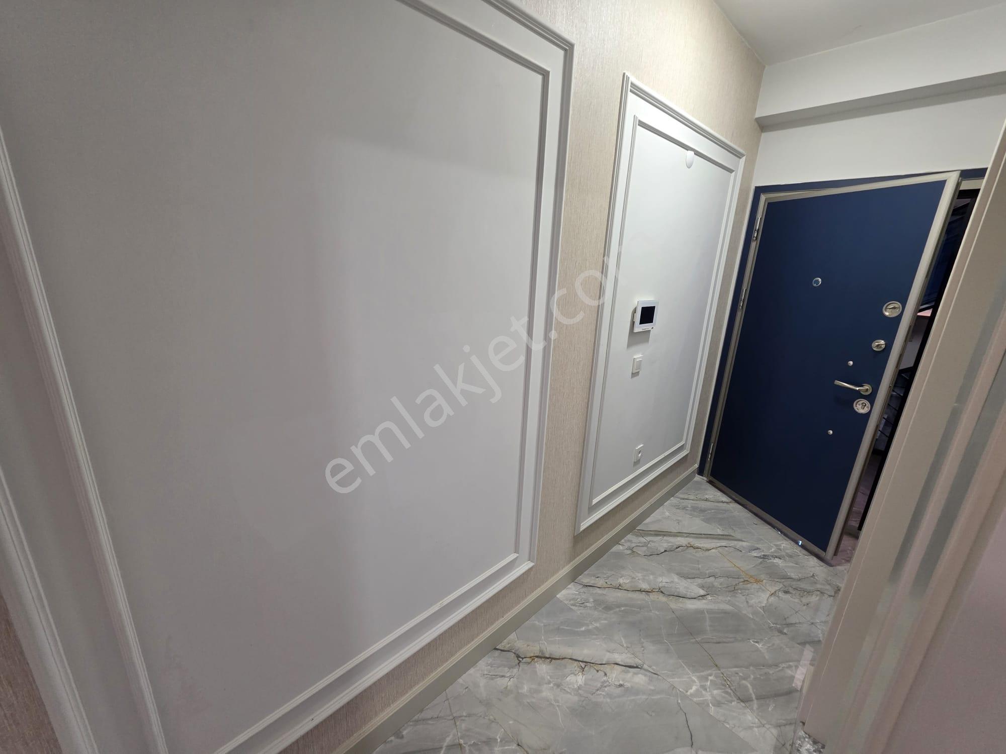 Irmaksudan Edremit De Lüks Konforlu Bahçe Kullanımlı 1+1 Daire - Görsel 23