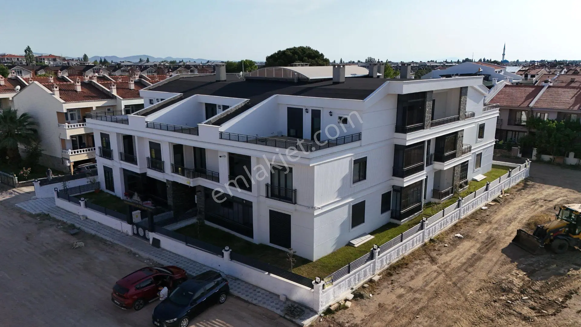 Irmaksudan Edremit De Lüks Konforlu Bahçe Kullanımlı 1+1 Daire