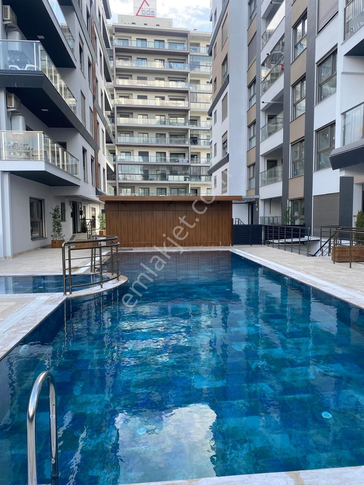Ulukent Magna Kent Sitesinde Kiralık Sıfır 3+1 Lüks Daire