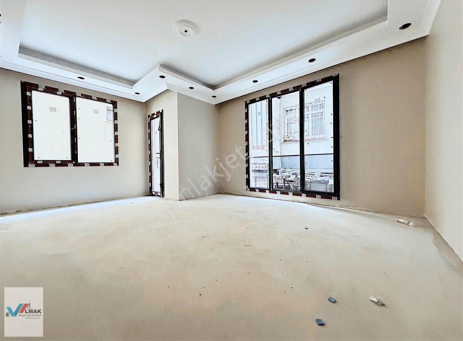 Evalmak'ta İnönü Mah.de 2+1(85m2) Sıfır Lüks Yapım Asansör Daire