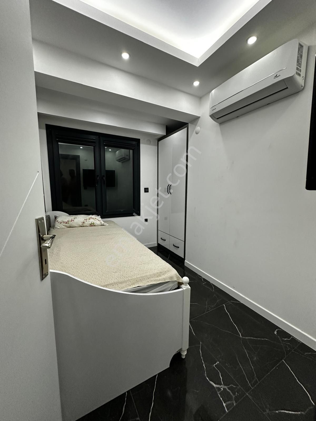 Kuşadası Davutlar Denize Sıfır 5+1 Yazlık - Görsel 29