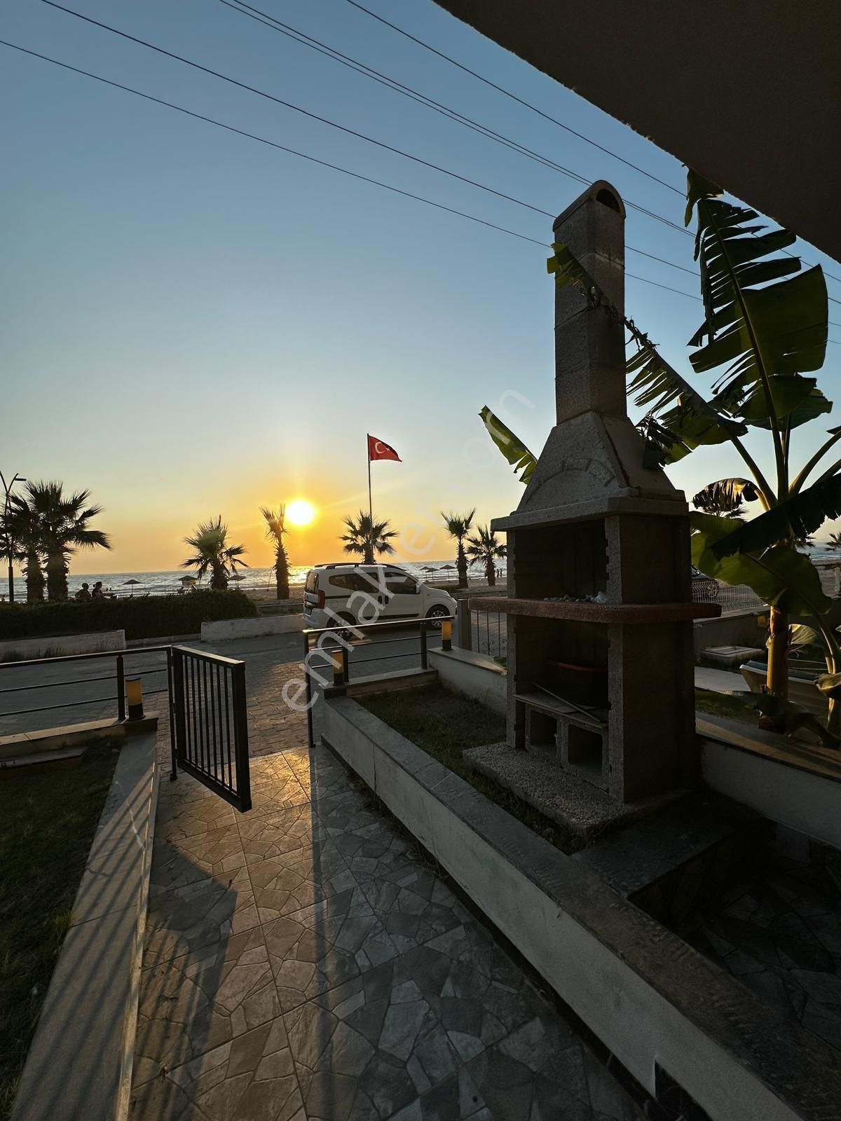 Kuşadası Davutlar Denize Sıfır 5+1 Yazlık - Görsel 33