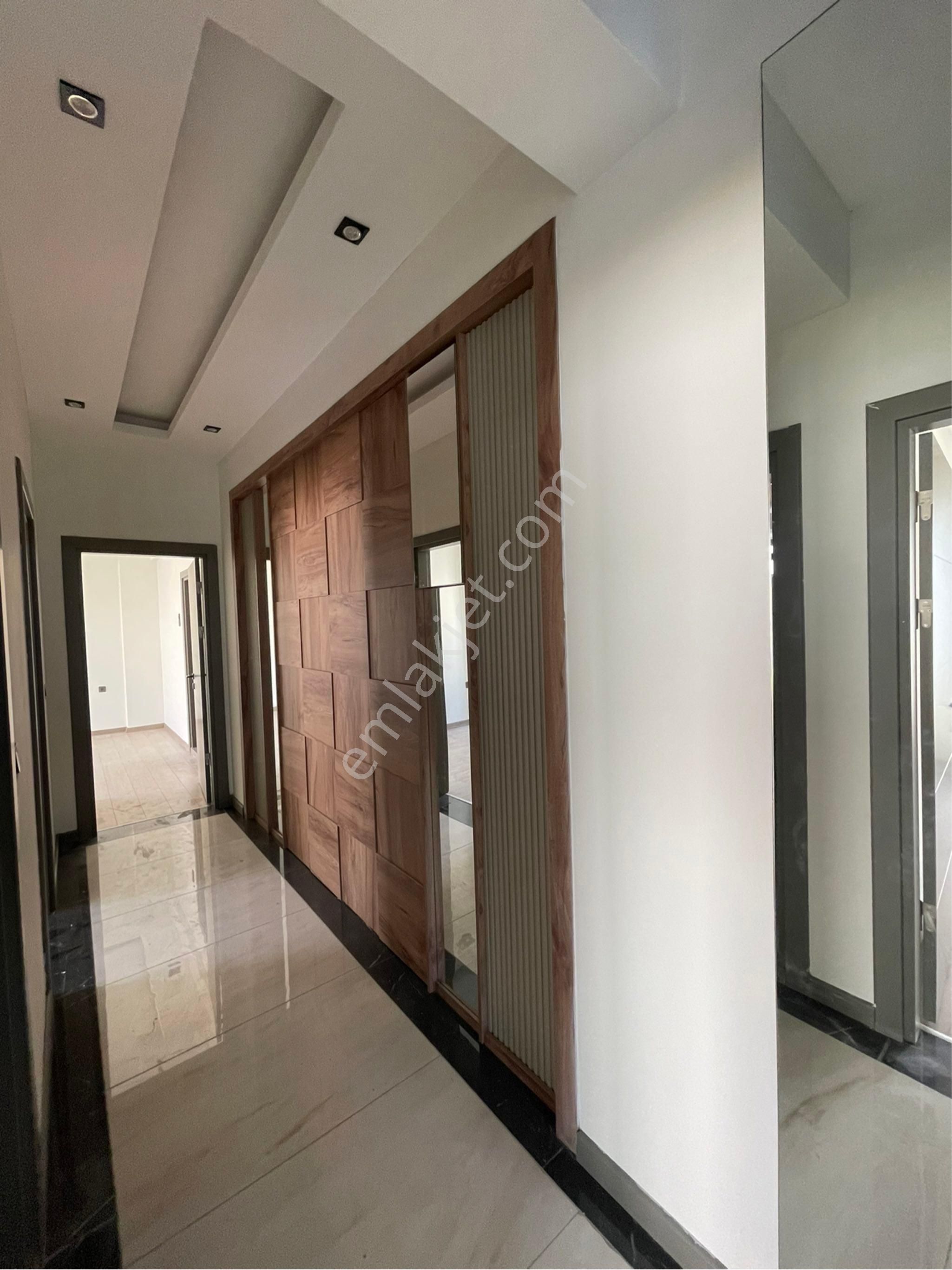 Kuşadası Değirmendere’de Müstakil Bahçeli 3+1 Daire - Görsel 19