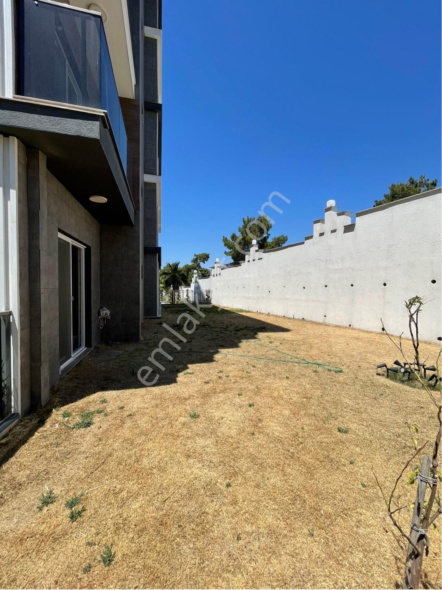 Kuşadası Değirmendere’de Müstakil Bahçeli 3+1 Daire - Görsel 8