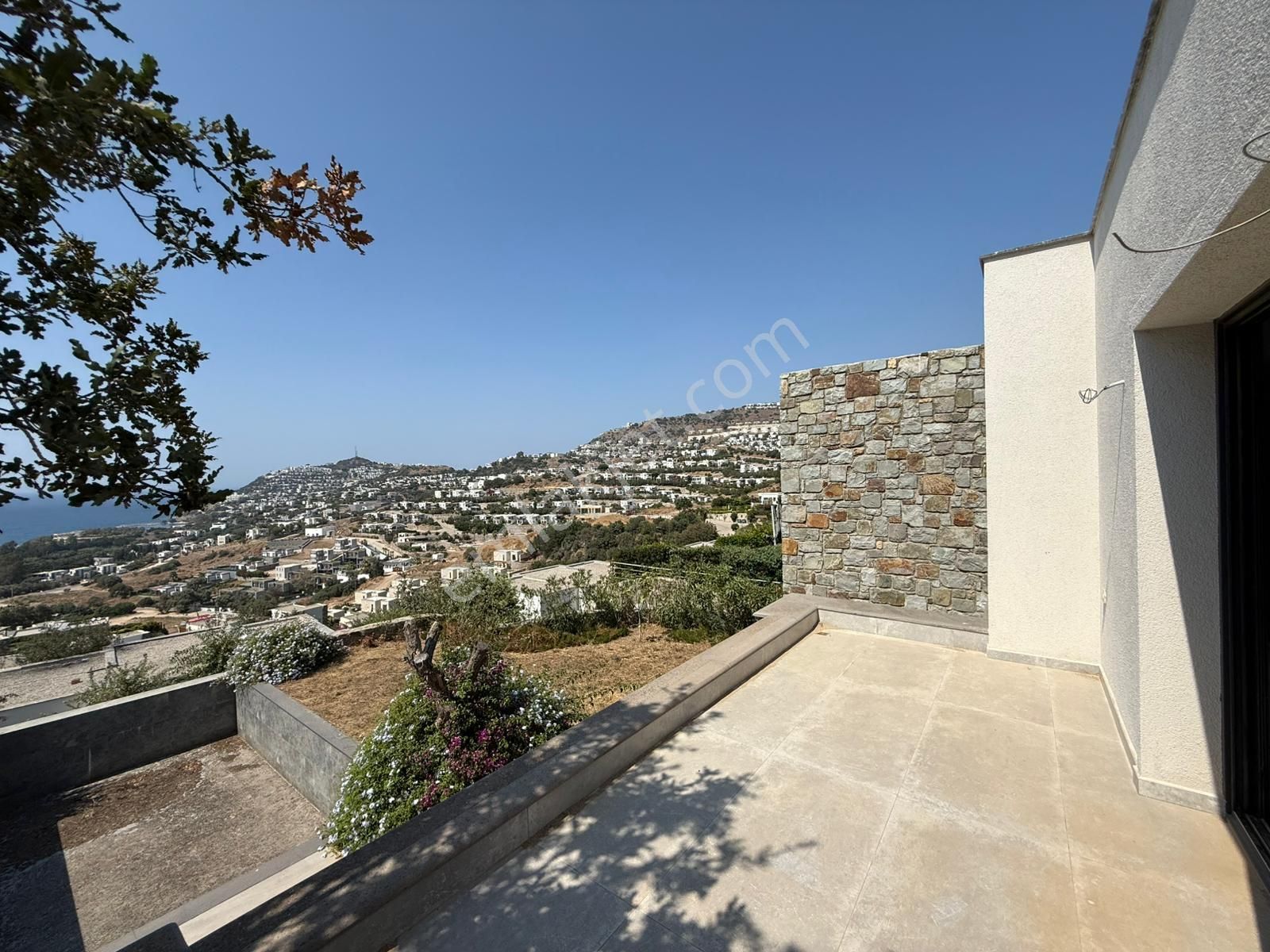 Yalıkavak Koyunbaba’da Deniz Manzaralı Havuzlu Satılık Müstakil Villa - Görsel 14