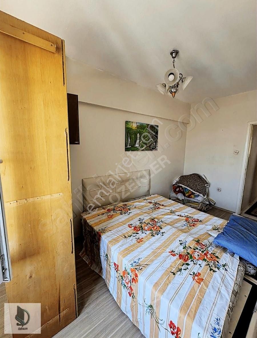 Yalova Merkez 3 + 1 Eşyalı Satılık Daire