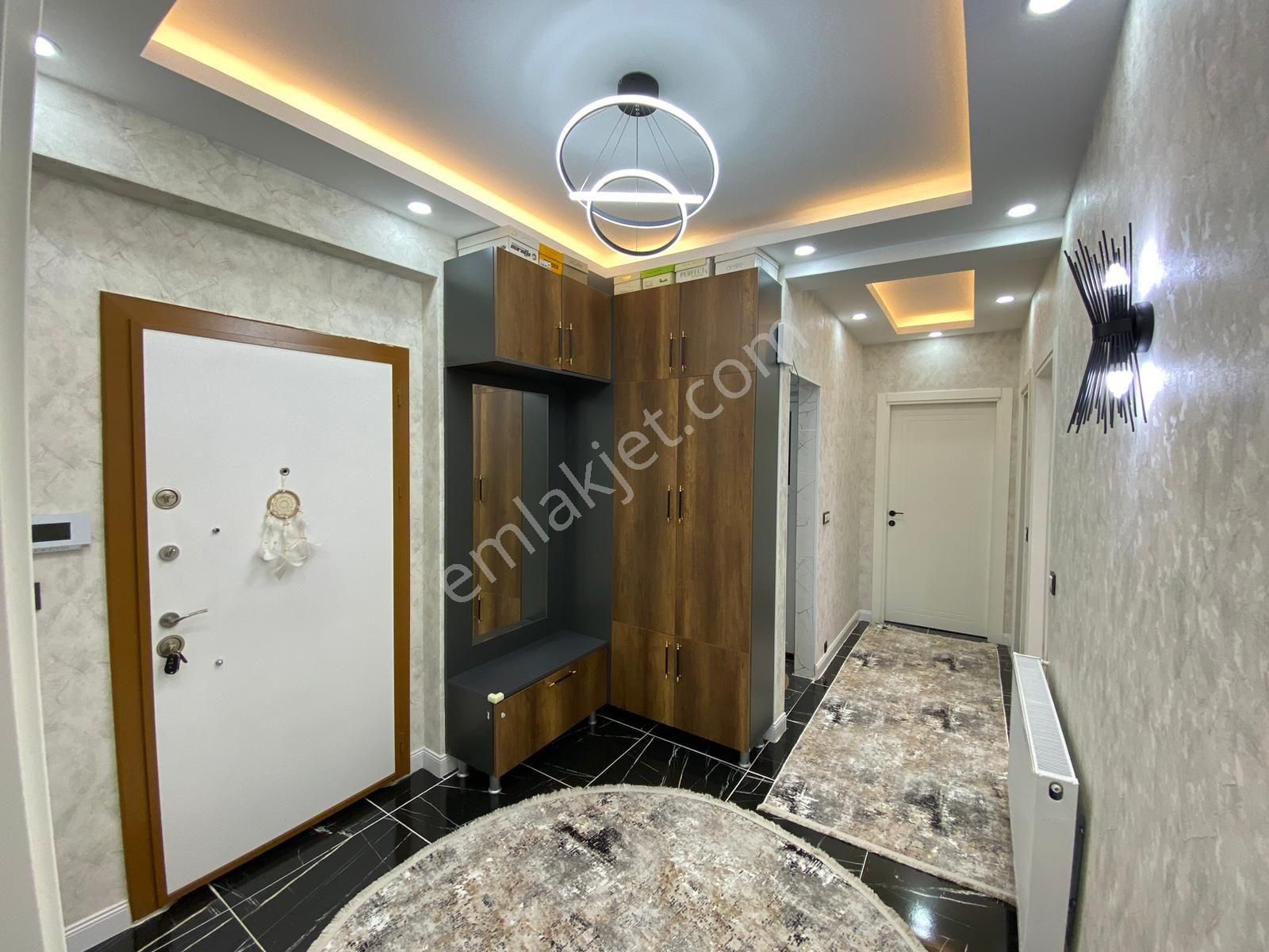 Atakent De 2+1 Sonkat Full Lüx Daire Herkat İkili