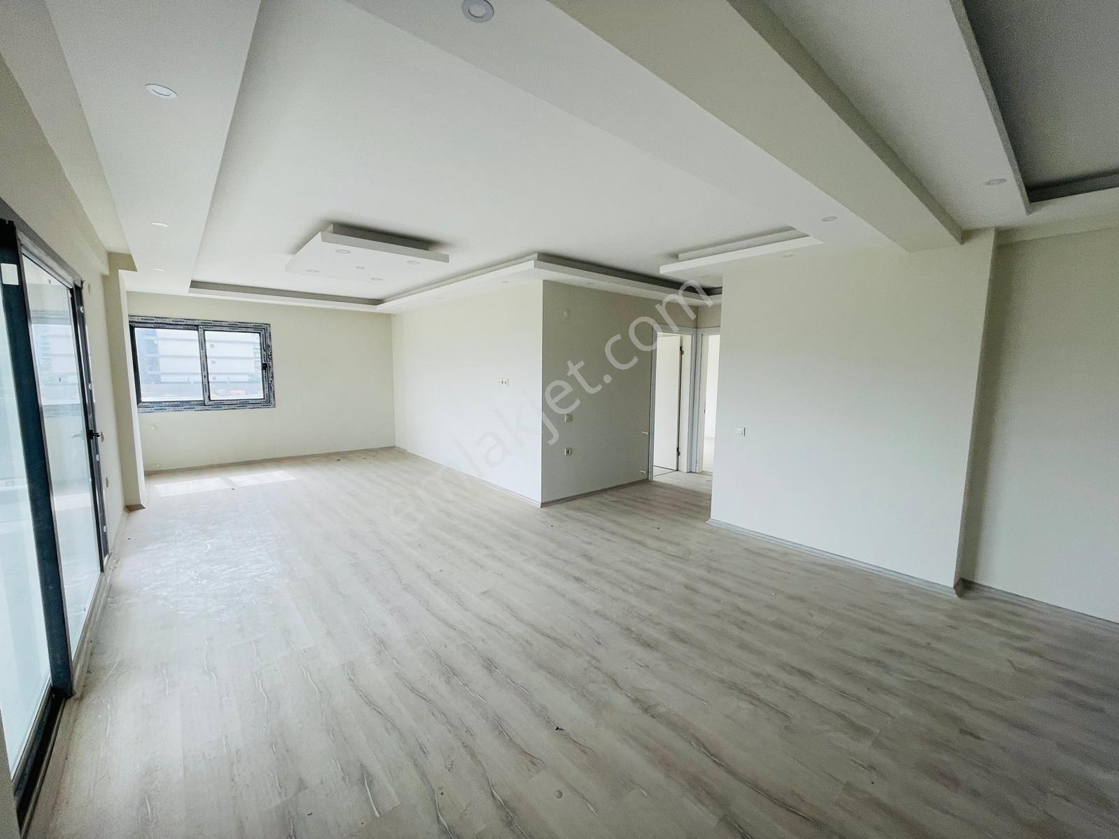 Davutlar Milli Park’a Yakın Elit Güvenlikli Havuzlu Otoparklı Sitede 2+1 90m2 Arakat Daireler - Görsel 18