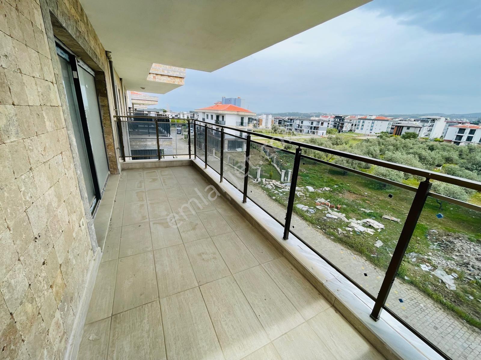 Davutlar Milli Park’a Yakın Elit Güvenlikli Havuzlu Otoparklı Sitede 2+1 90m2 Arakat Daireler - Görsel 27