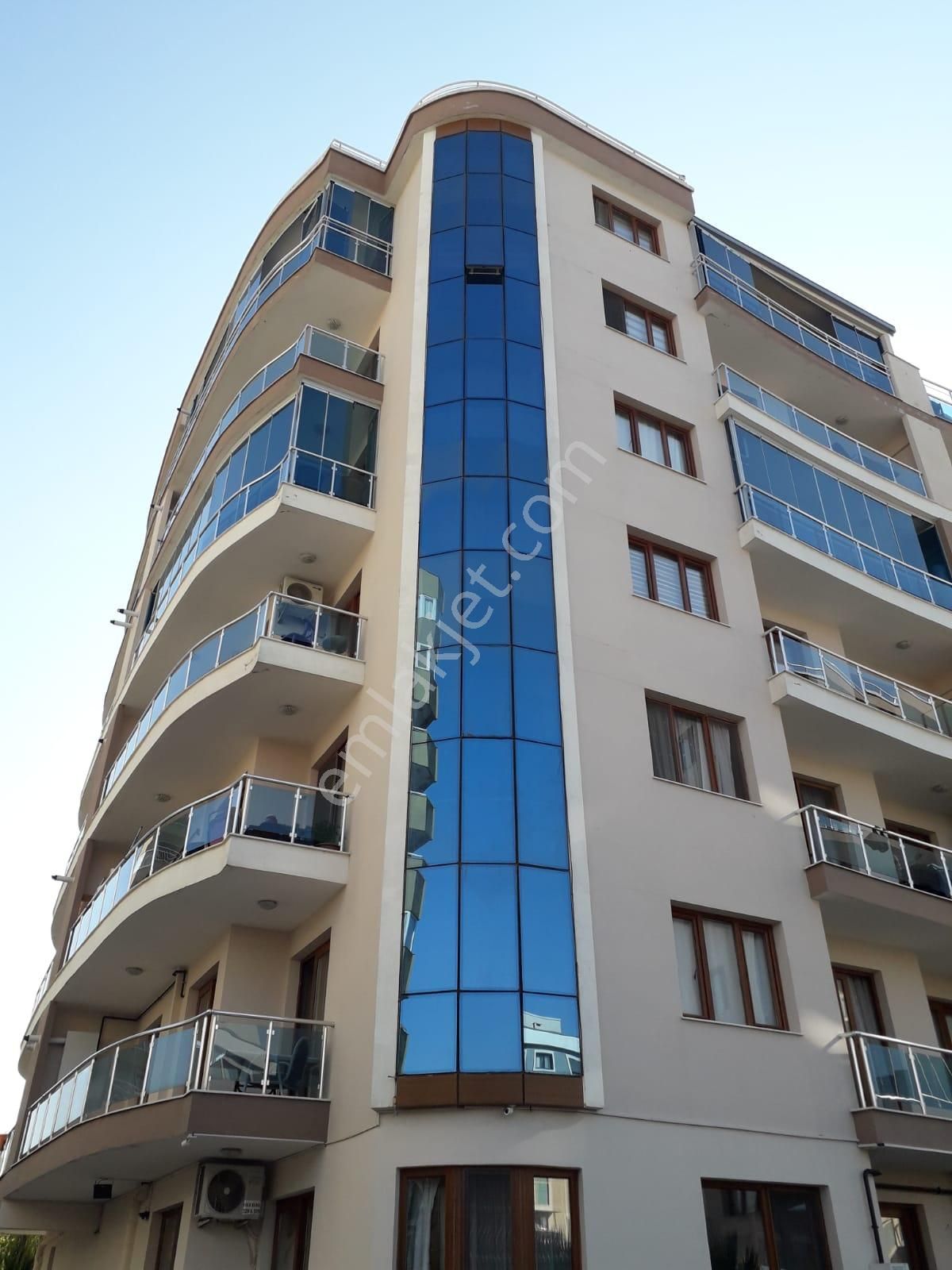 Ulukent’te Site İçinde Havuz Manzaralı 2+1 Lüks Kiralık Daire
