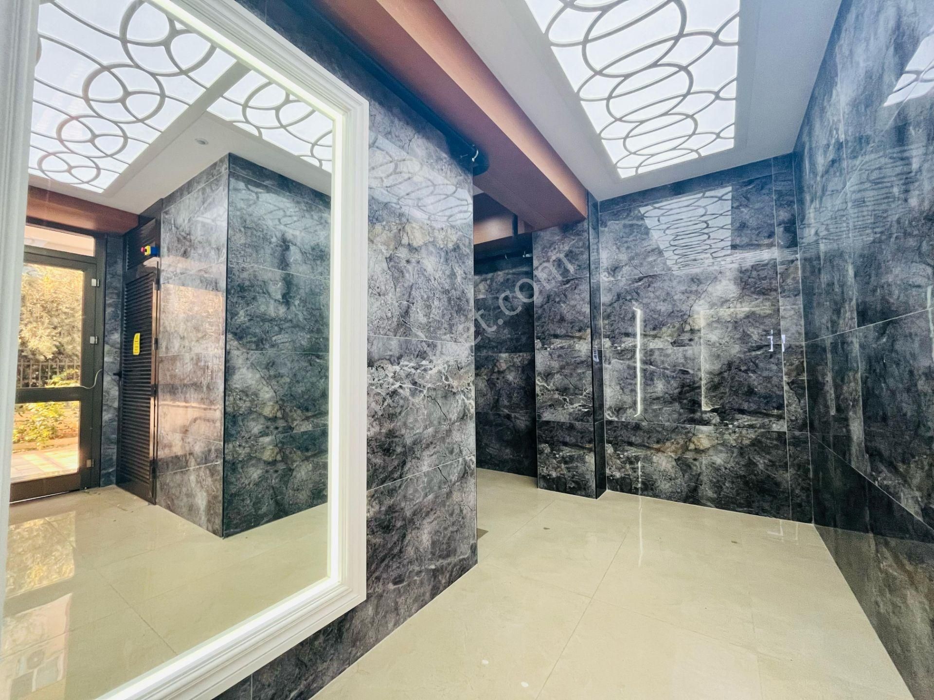 🏡 4+2 240m2 Doğalgazlı Merkezi Konumda Tramvay Dibi Dublex!!