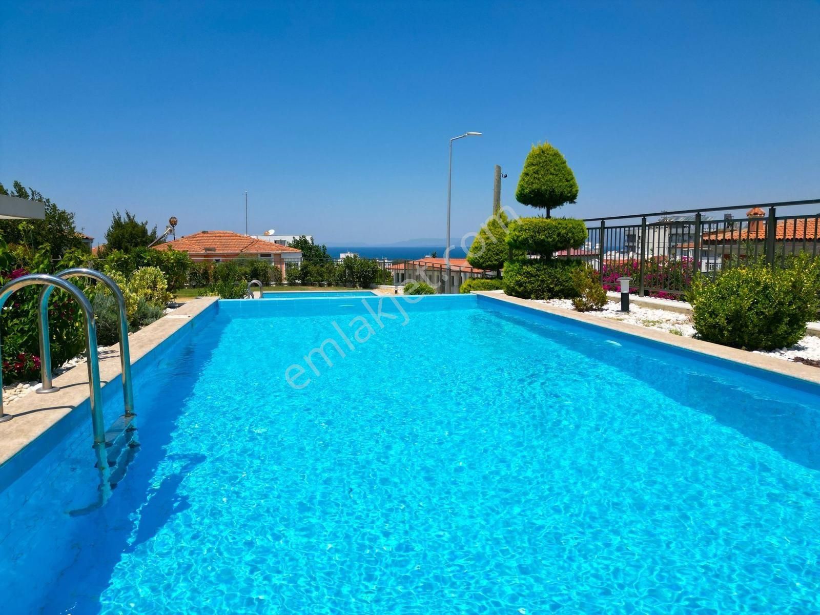 Kadınlar Denizinde Sahile 300mt Mesafede 3+1 130m2 Lux İkiz Villalar - Görsel 32