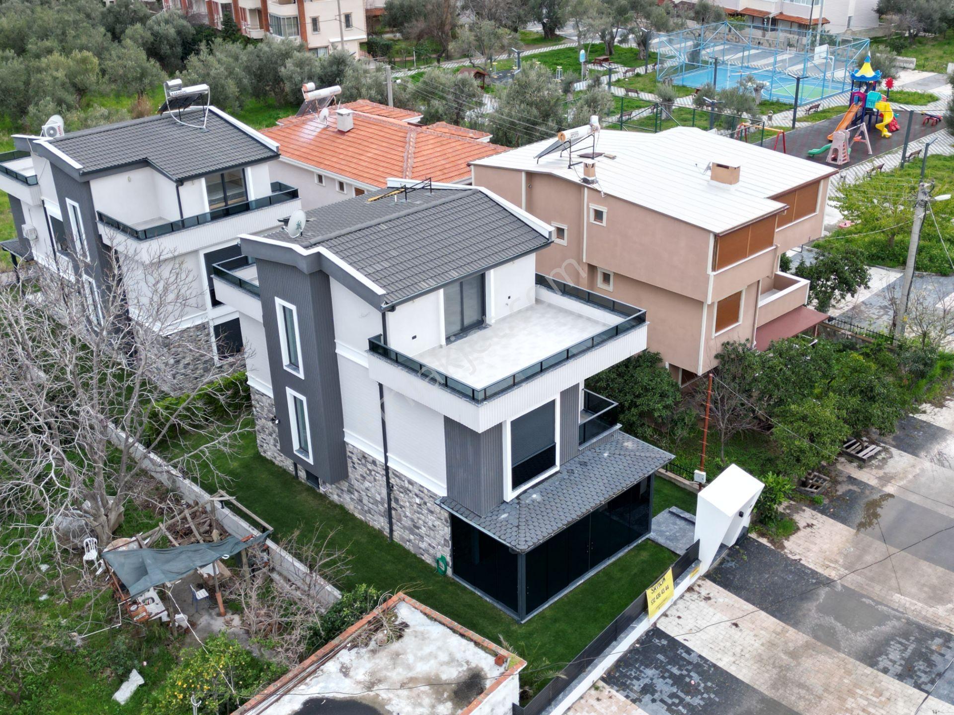 Poyraz Gayrimenkul'den Altınoluk'ta Satılık Sıfır Deniz'e Çok Yakın Villa - Görsel 45