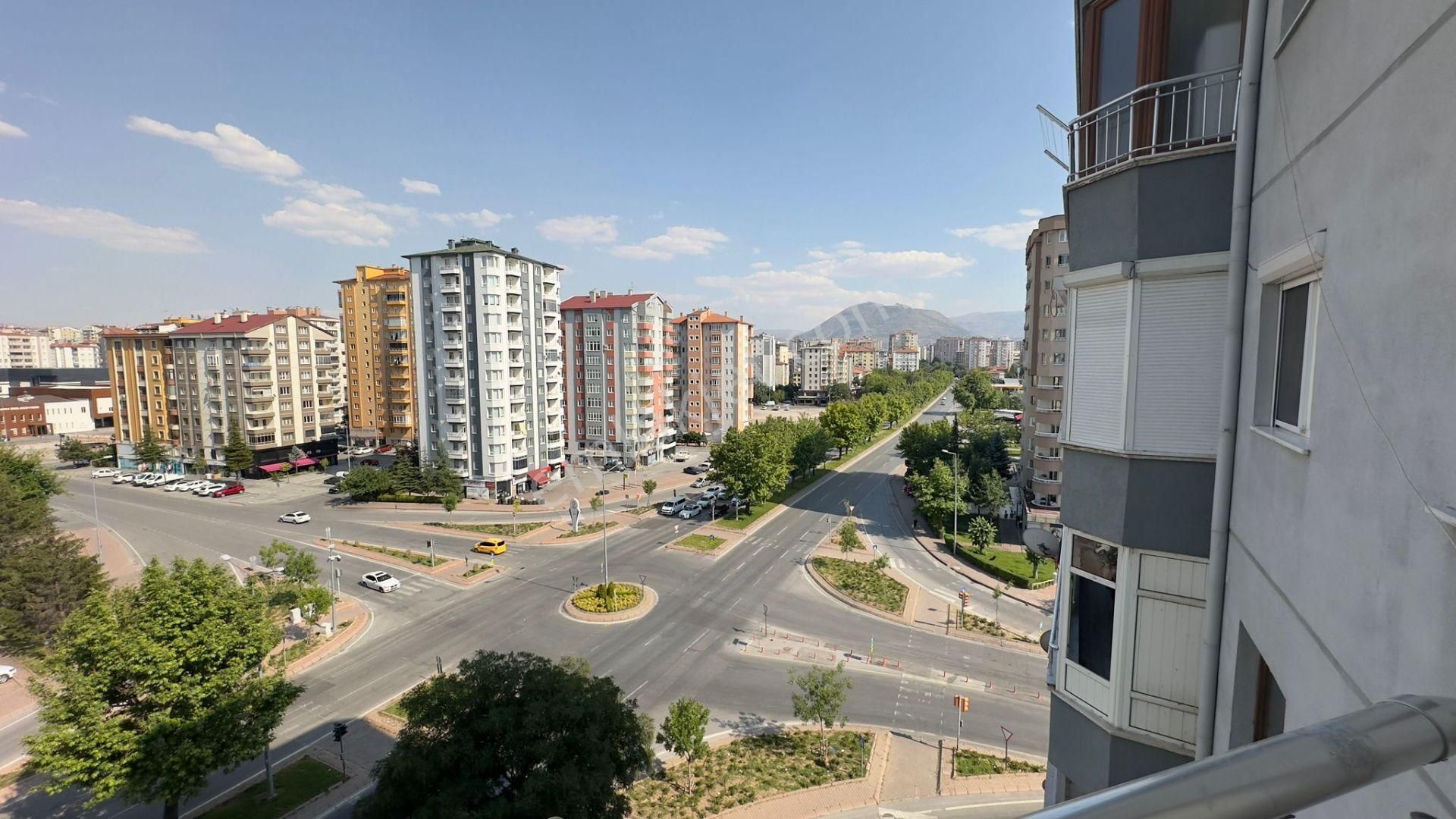 Kiralık 3+1 Daire Tuna Caddesi