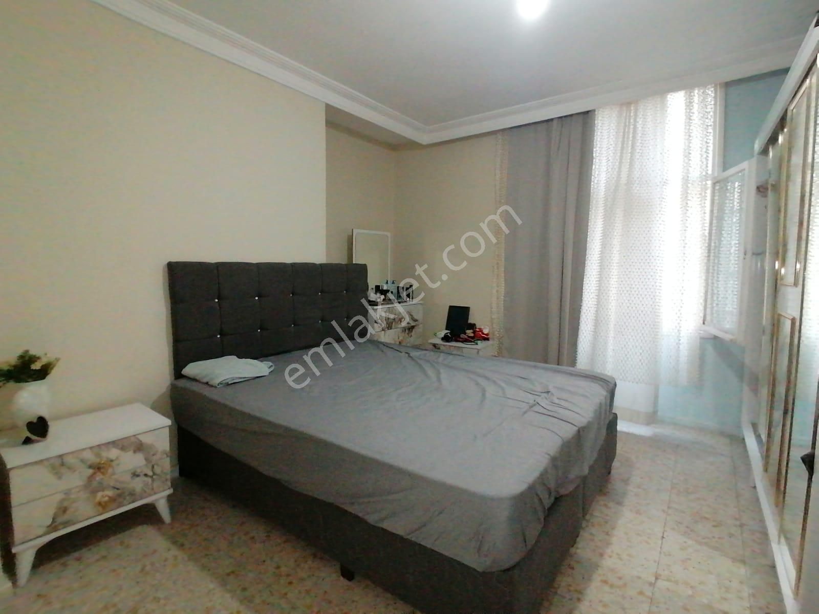 Mavi Bulvar Yeşilyurt Mah.karaafat Caddesi Dev Gibi 3+1 Daire