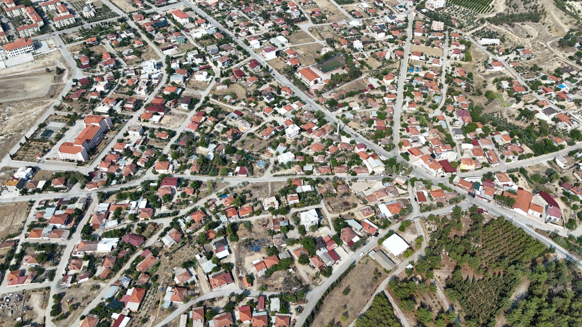 Bakan Gm'den Pamukkale Irlıganlı'da Satılık İçinde Ev Olan Arsa - Görsel 11