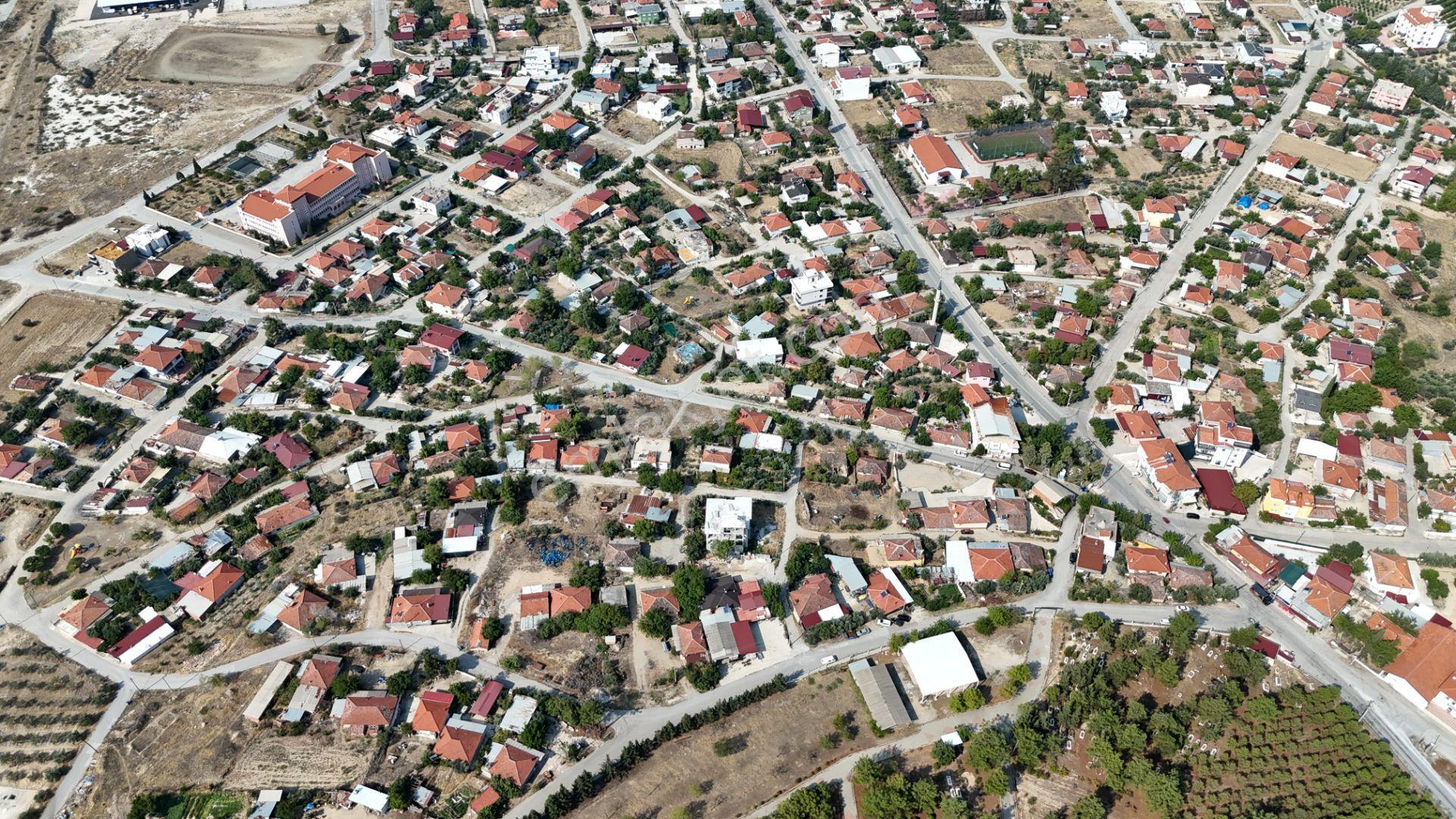 Bakan Gm'den Pamukkale Irlıganlı'da Satılık İçinde Ev Olan Arsa - Görsel 10