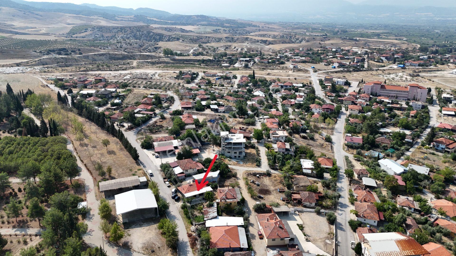 Bakan Gm'den Pamukkale Irlıganlı'da Satılık İçinde Ev Olan Arsa - Görsel 15
