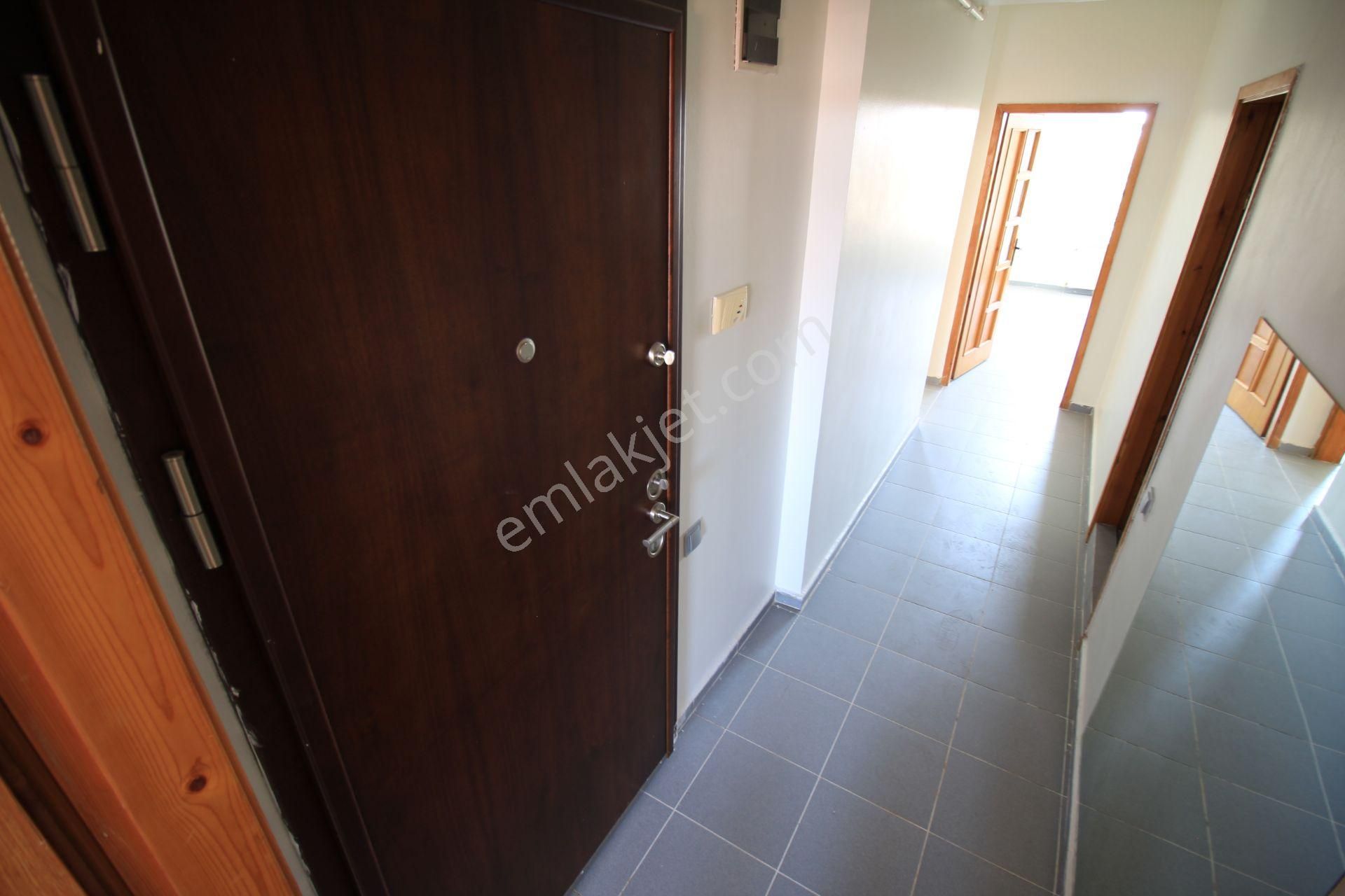 Esgyo'dan Atatürk Cad Üzeri Manzaralı Ve Bakımlı 2+1 Daire - Görsel 5