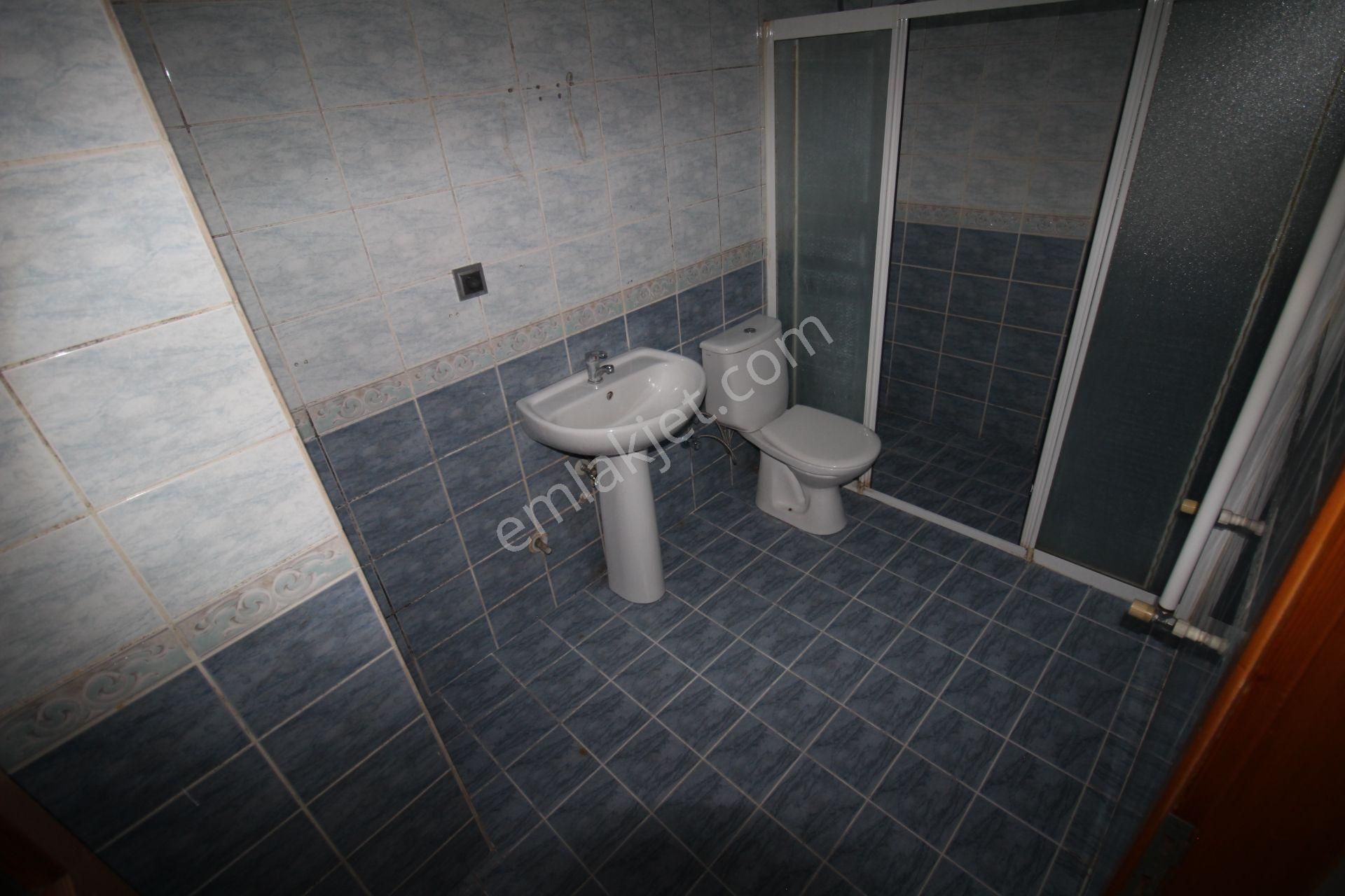 Esgyo'dan Atatürk Cad Üzeri Manzaralı Ve Bakımlı 2+1 Daire - Görsel 15