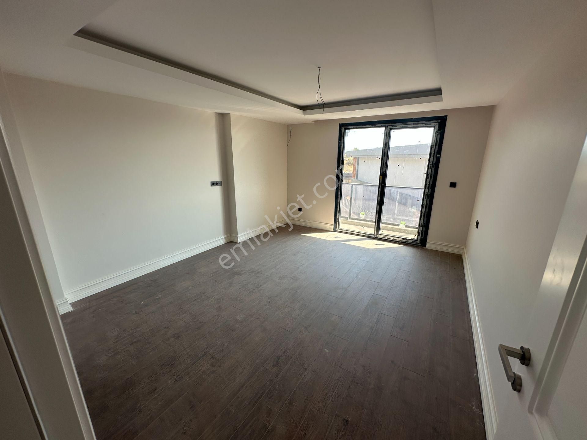 Tuzla Tepeörenin Ultra Lüks Projesi, Özel Dekorlu Satılık Villa - Görsel 28