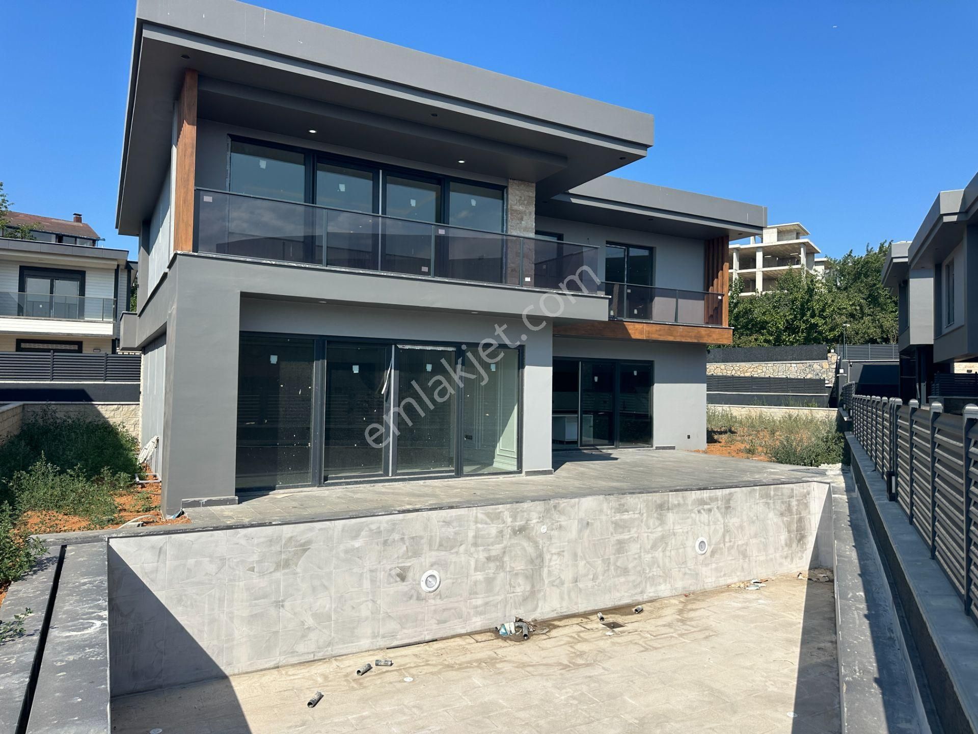 Tuzla Tepeörenin Ultra Lüks Projesi, Özel Dekorlu Satılık Villa - Görsel 4