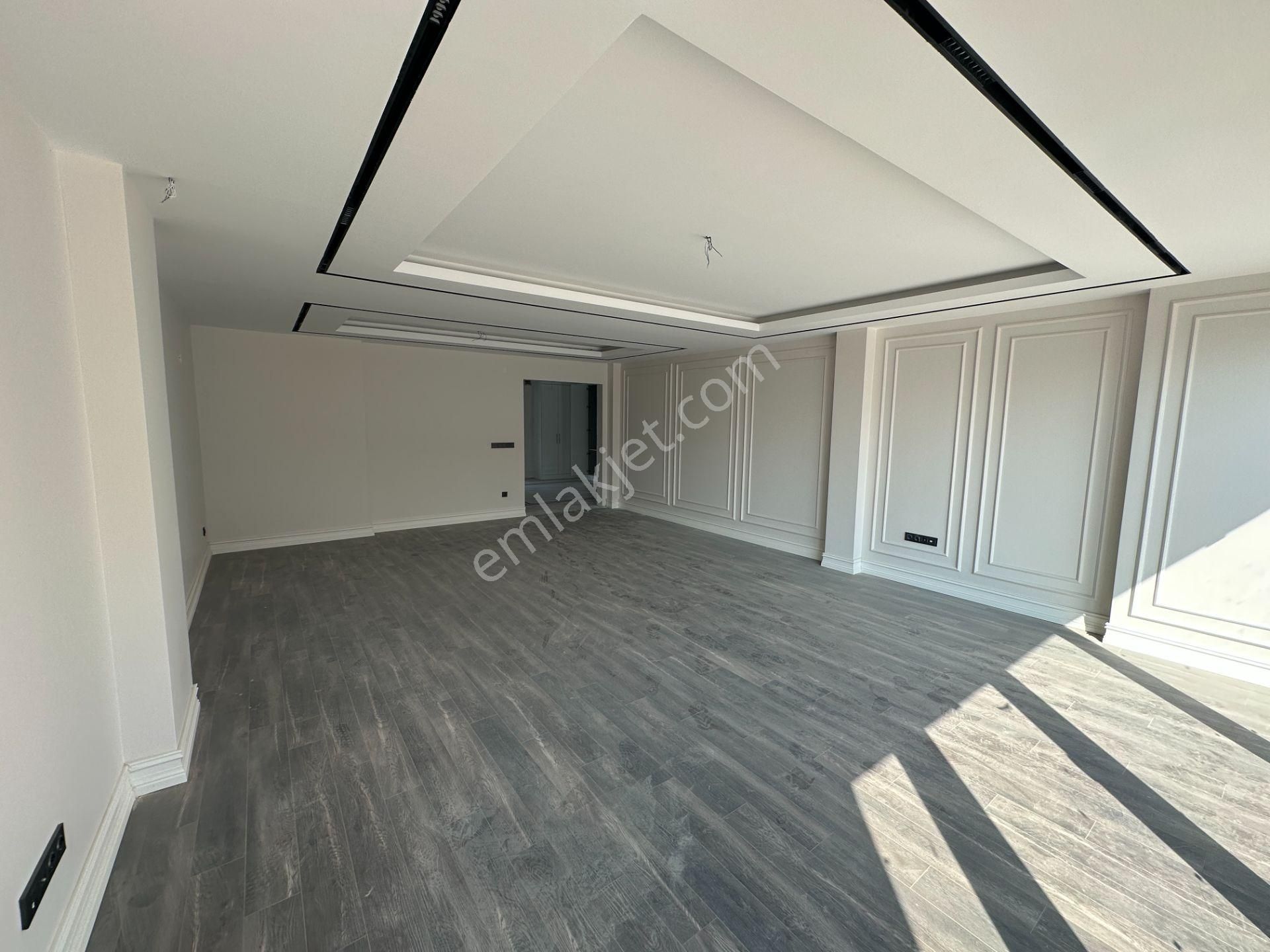 Tuzla Tepeörenin Ultra Lüks Projesi, Özel Dekorlu Satılık Villa - Görsel 18