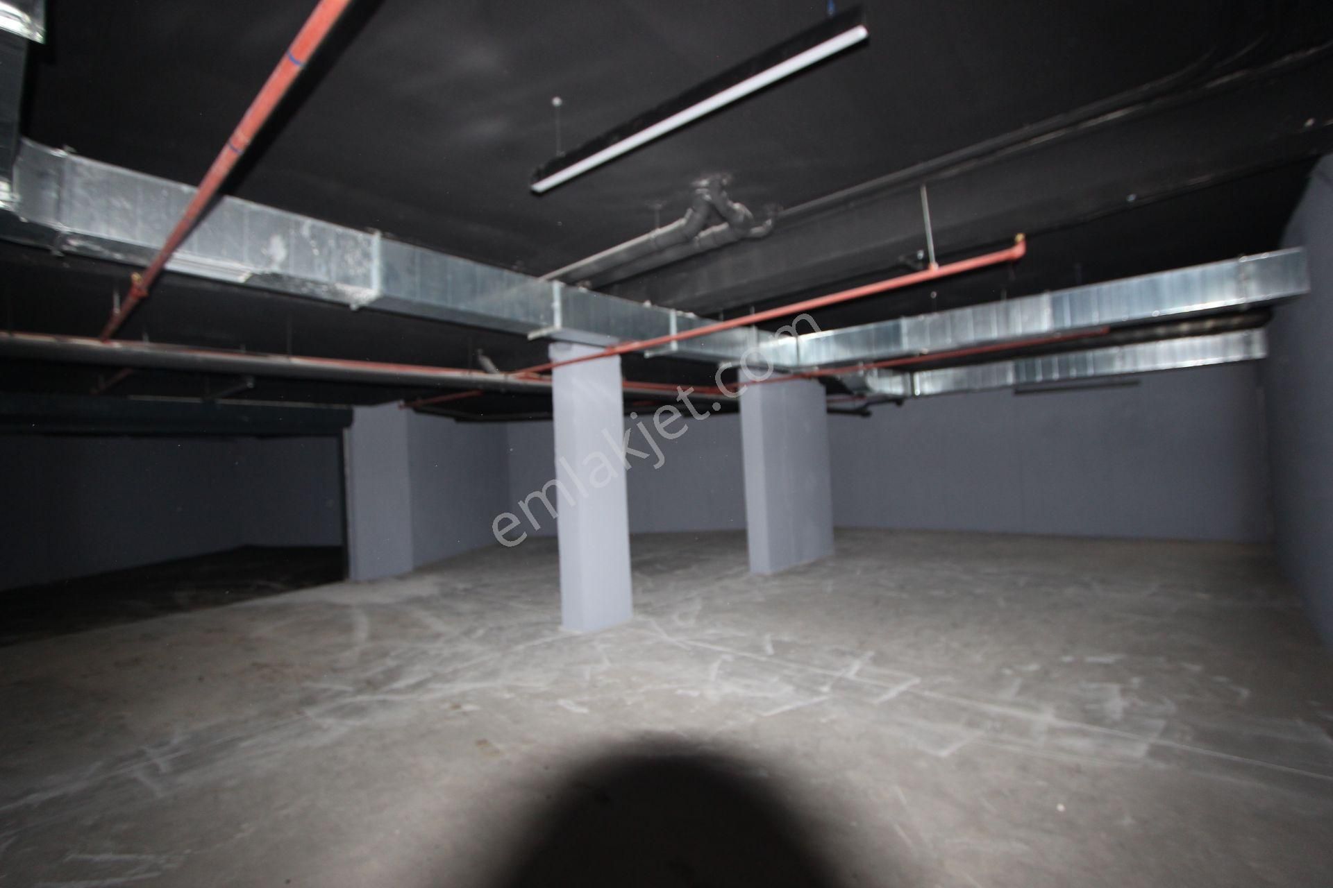 Tuzla Tepeörenin Ultra Lüks Projesi, Özel Dekorlu Satılık Villa - Görsel 34