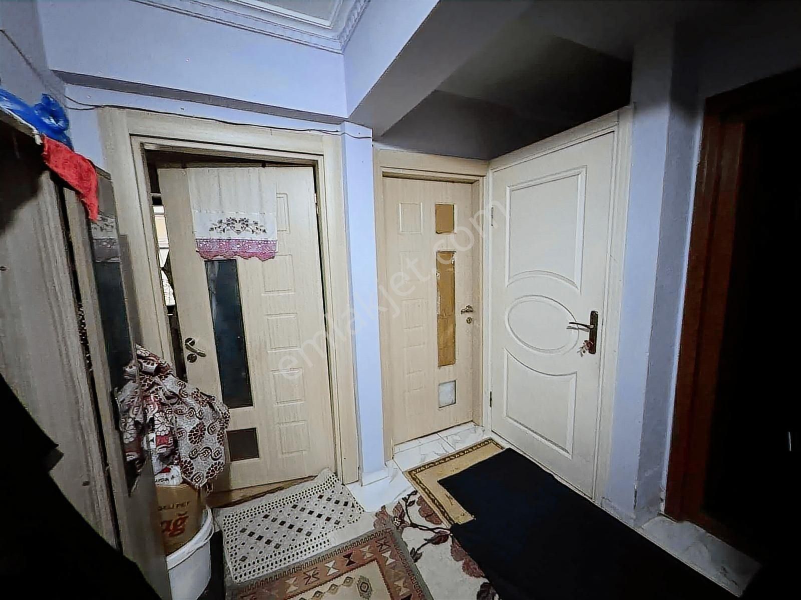 Alaçatı Dan Esentepe Mah'nde 10 Yaş.180 M2 Ters Dubleks Daire - Görsel 21