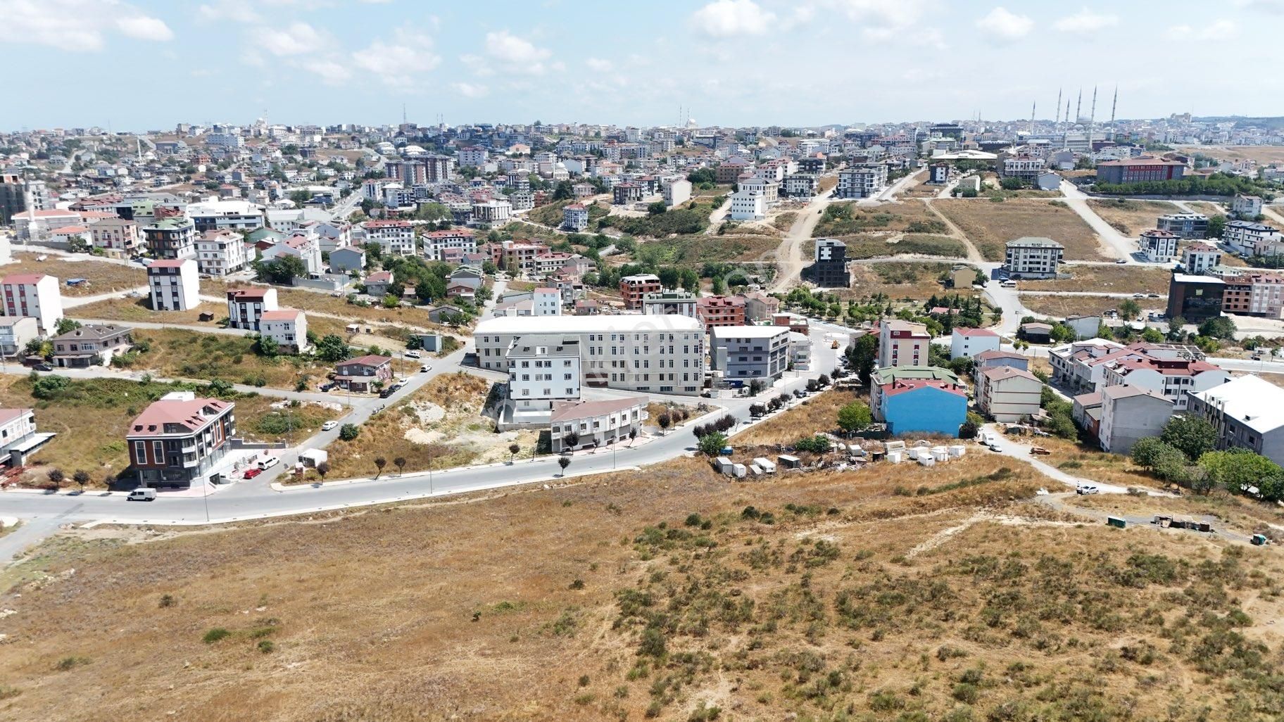 Arnavutköy Taşolukta Cadde Cephe Köşe Başı Satılık Arsa - Görsel 10