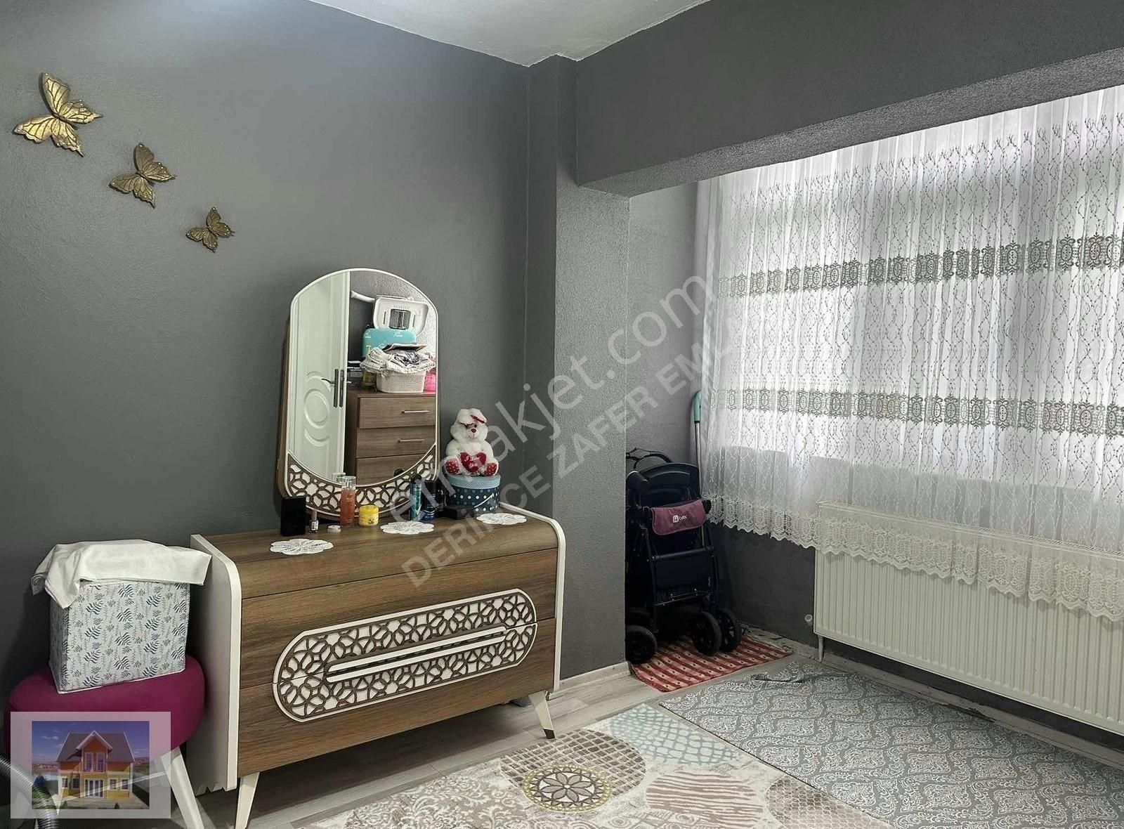 Zafer Emlaktan Kiralık 2+1