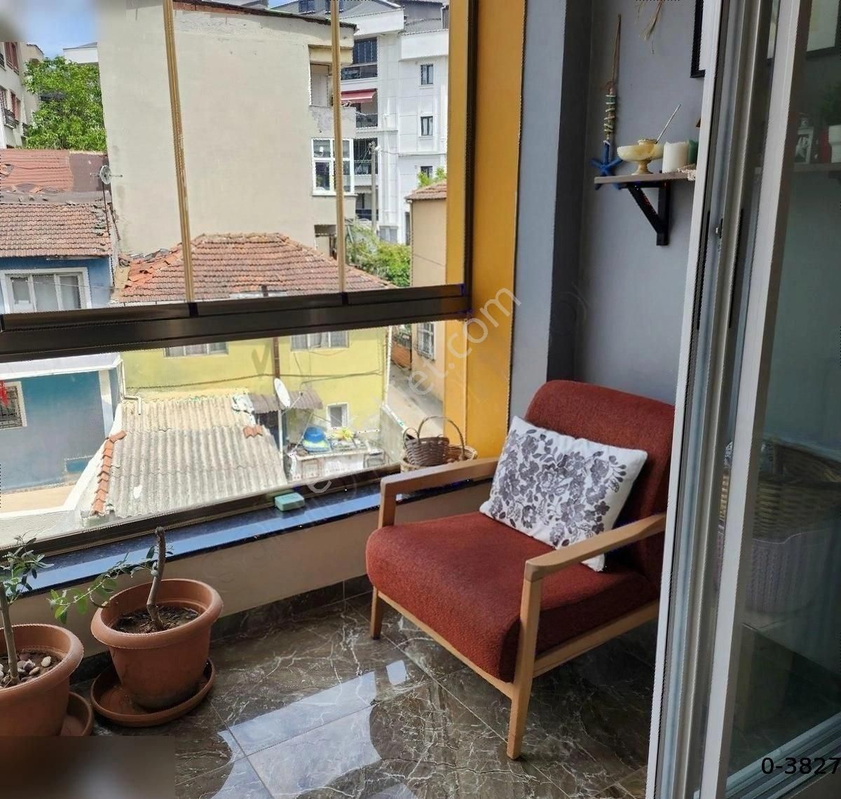 Kemerburgaz Merkezde 2+1 85 M2 Kapalı Otoparklı Satılık Daire